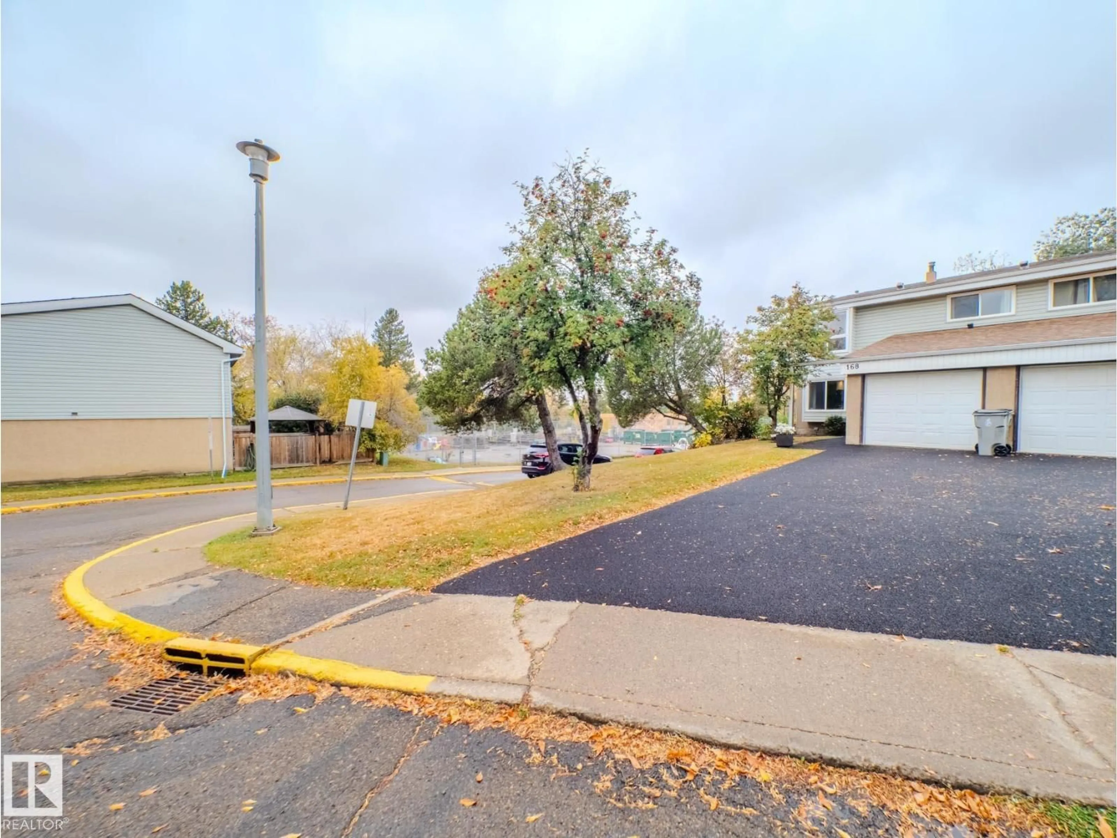 Unknown for 168 GRANDIN VG, St. Albert Alberta T8N1R9