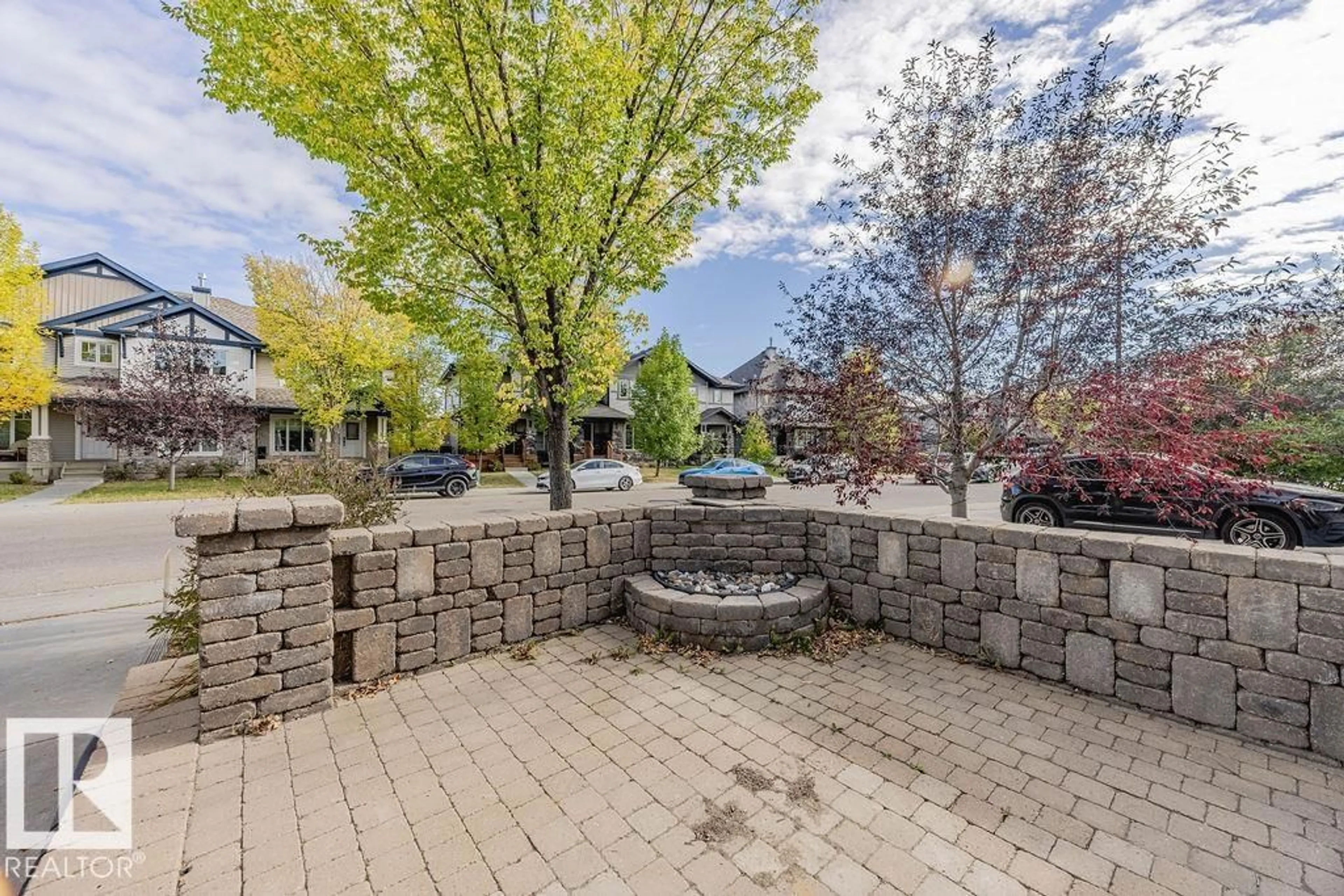 Patio, street for SW - 2150 AUSTIN LINK LI, Edmonton Alberta T6W0L1