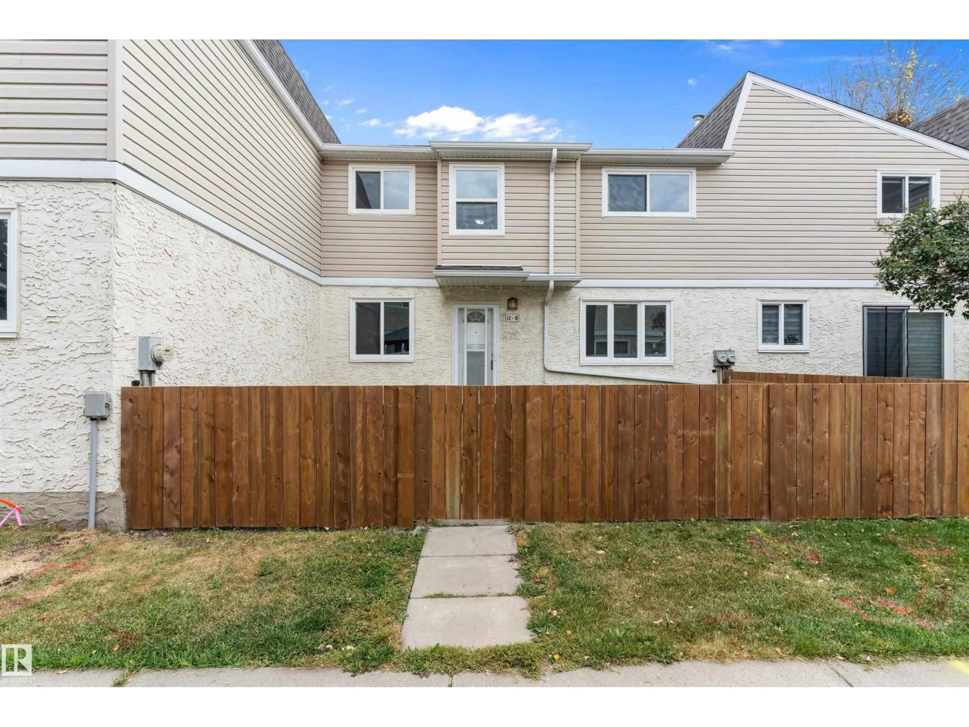 Unknown for 12H CLAREVIEW VILLAGE NW, Edmonton Alberta T5A3P2