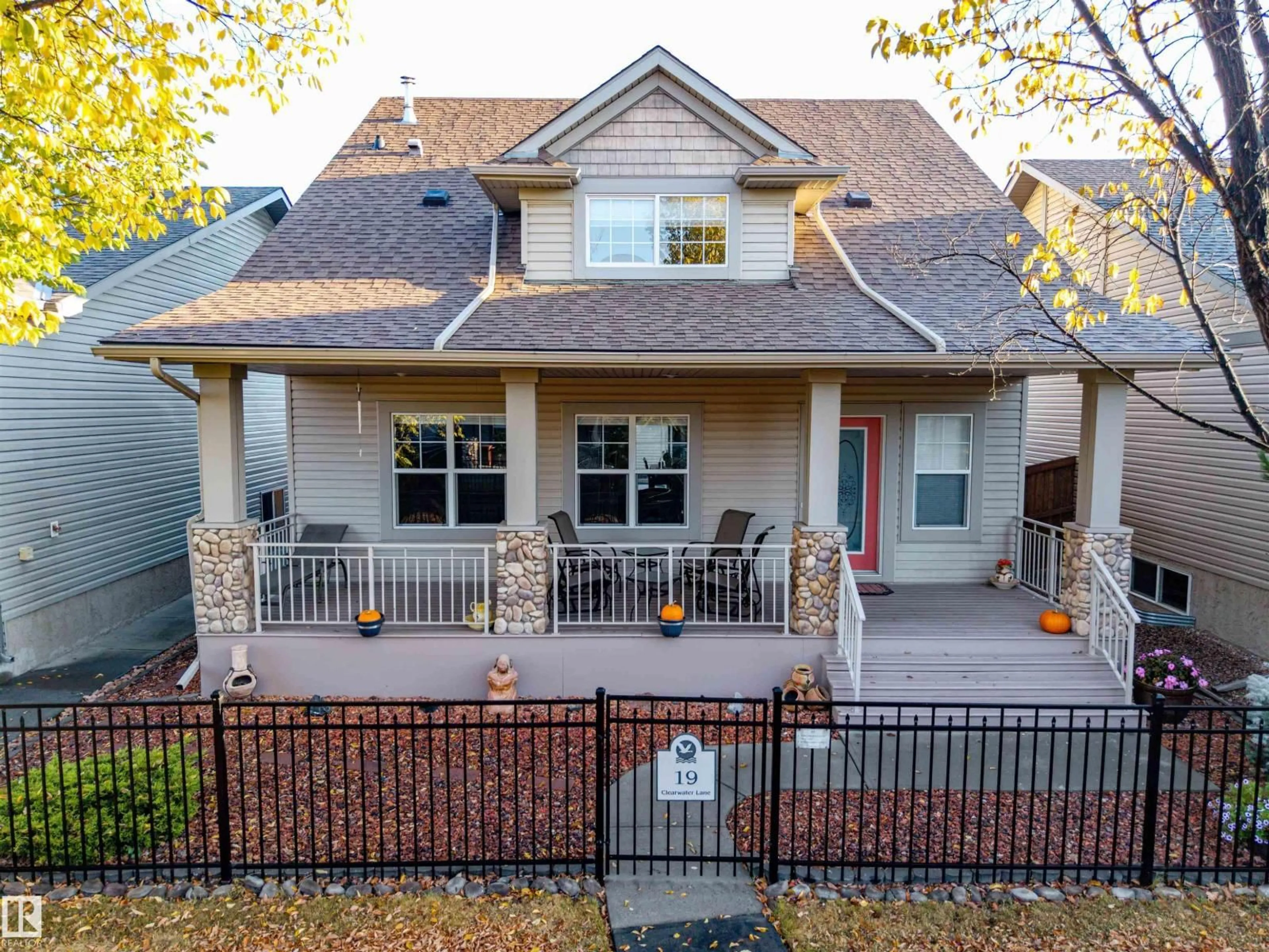 Home with brick exterior material, street for 19 CLEARWATER LN, Sherwood Park Alberta T8H2X1