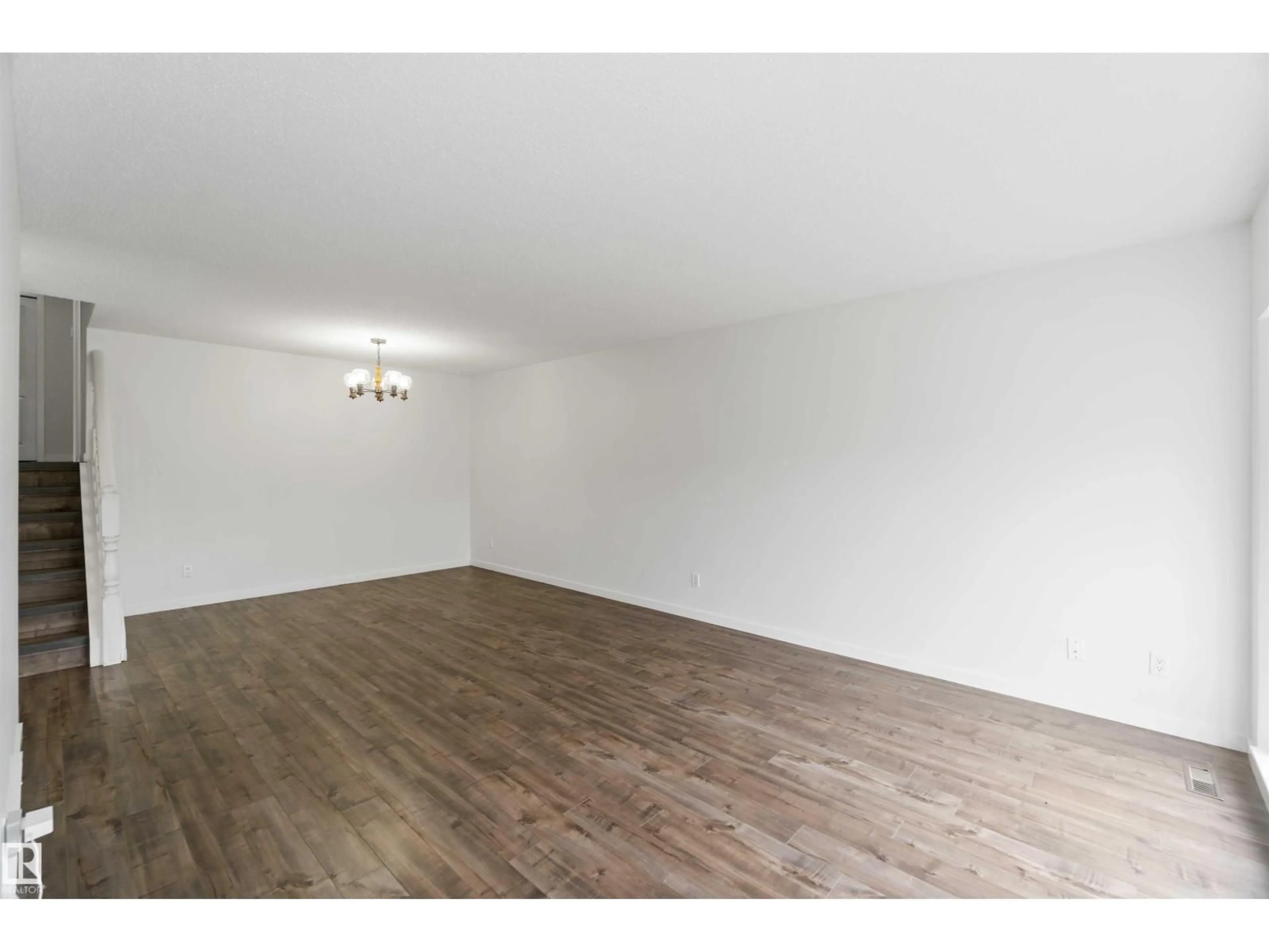 A pic of a room for 9339 175 AV, Edmonton Alberta T5Z2C7
