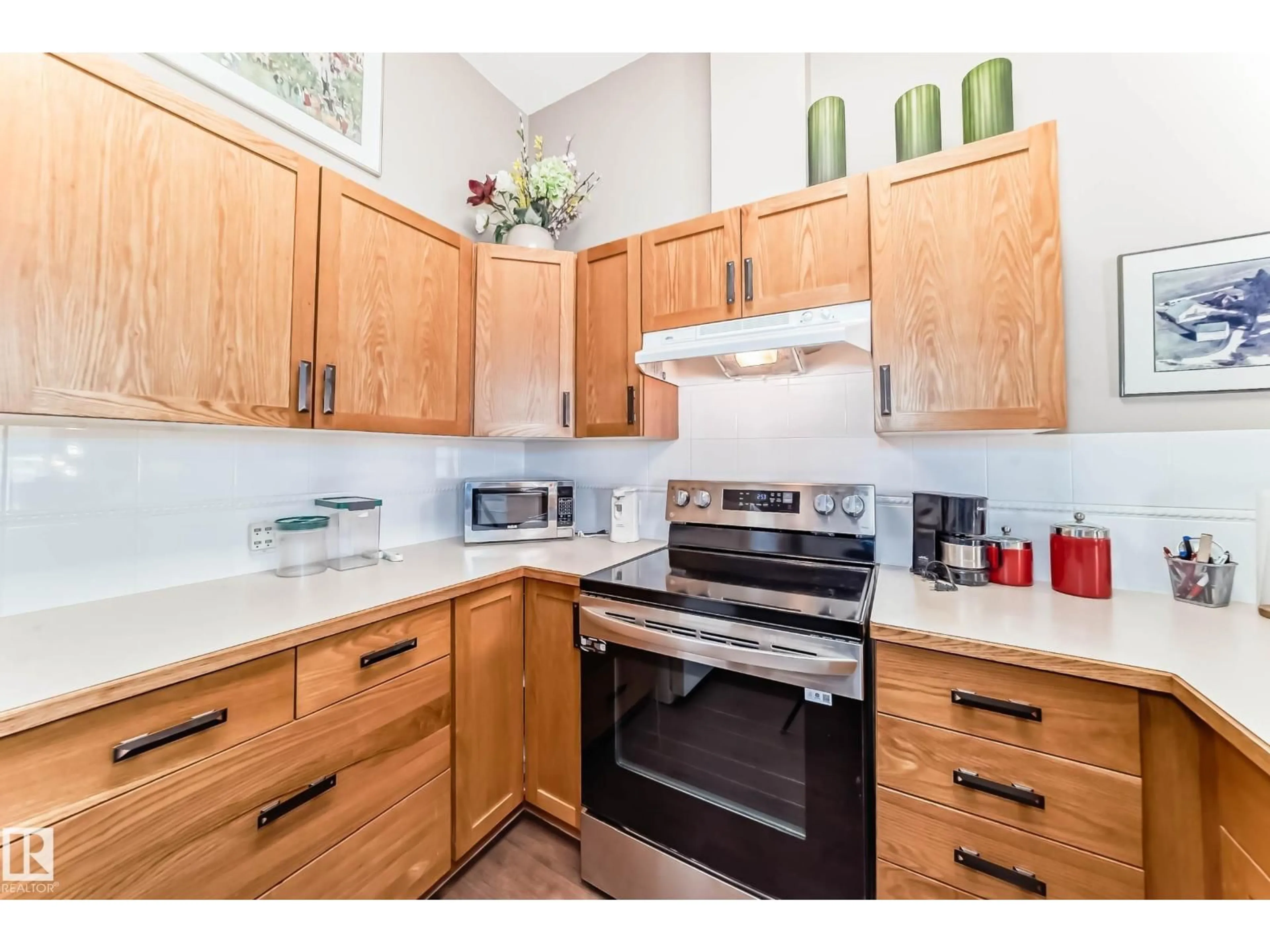 Standard kitchen, unknown for #134 - 134 MCKENNEY AV, St. Albert Alberta T8N1L9