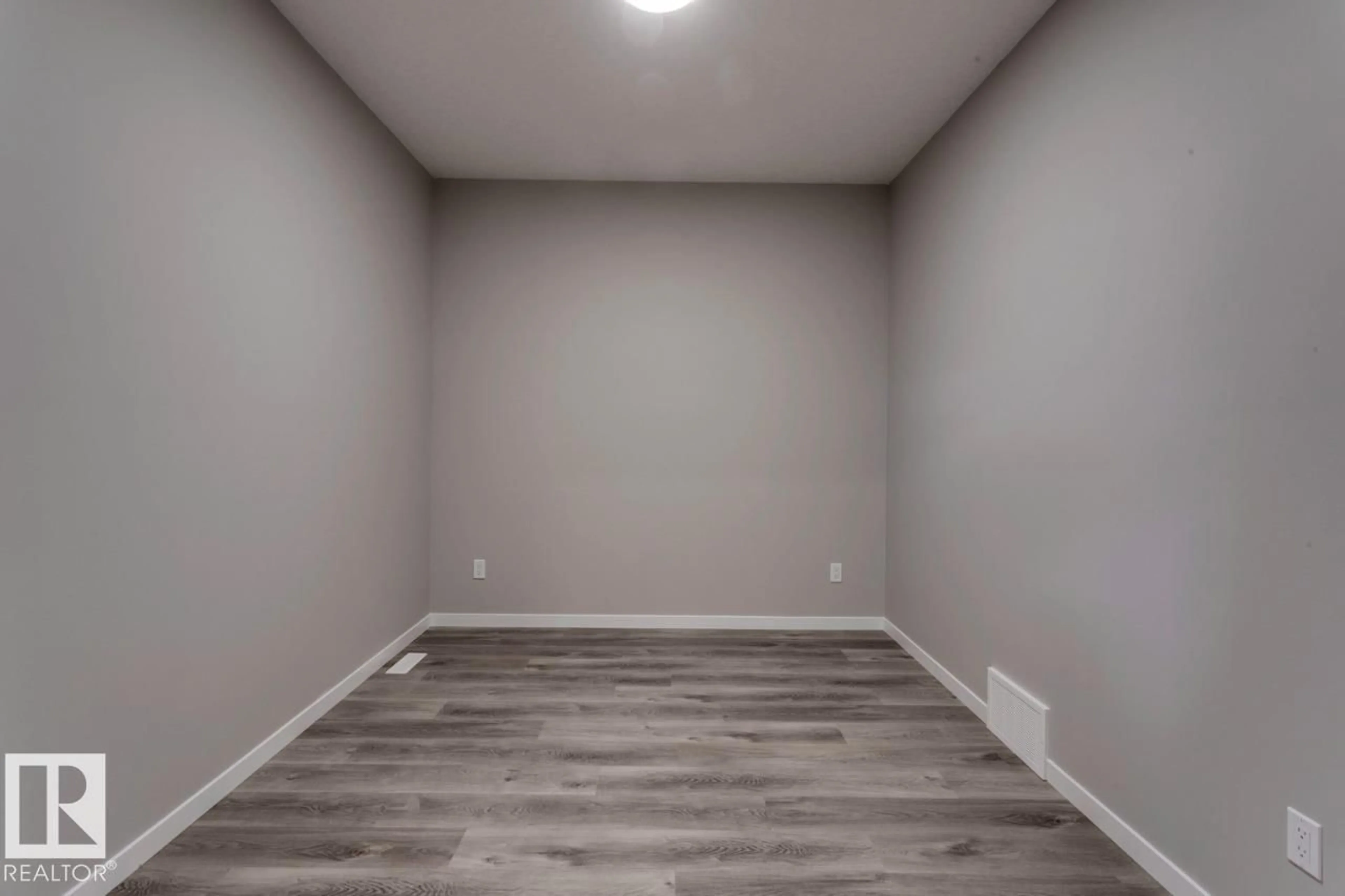 A pic of a room for NW - 9483 228 ST, Edmonton Alberta T5T7H5