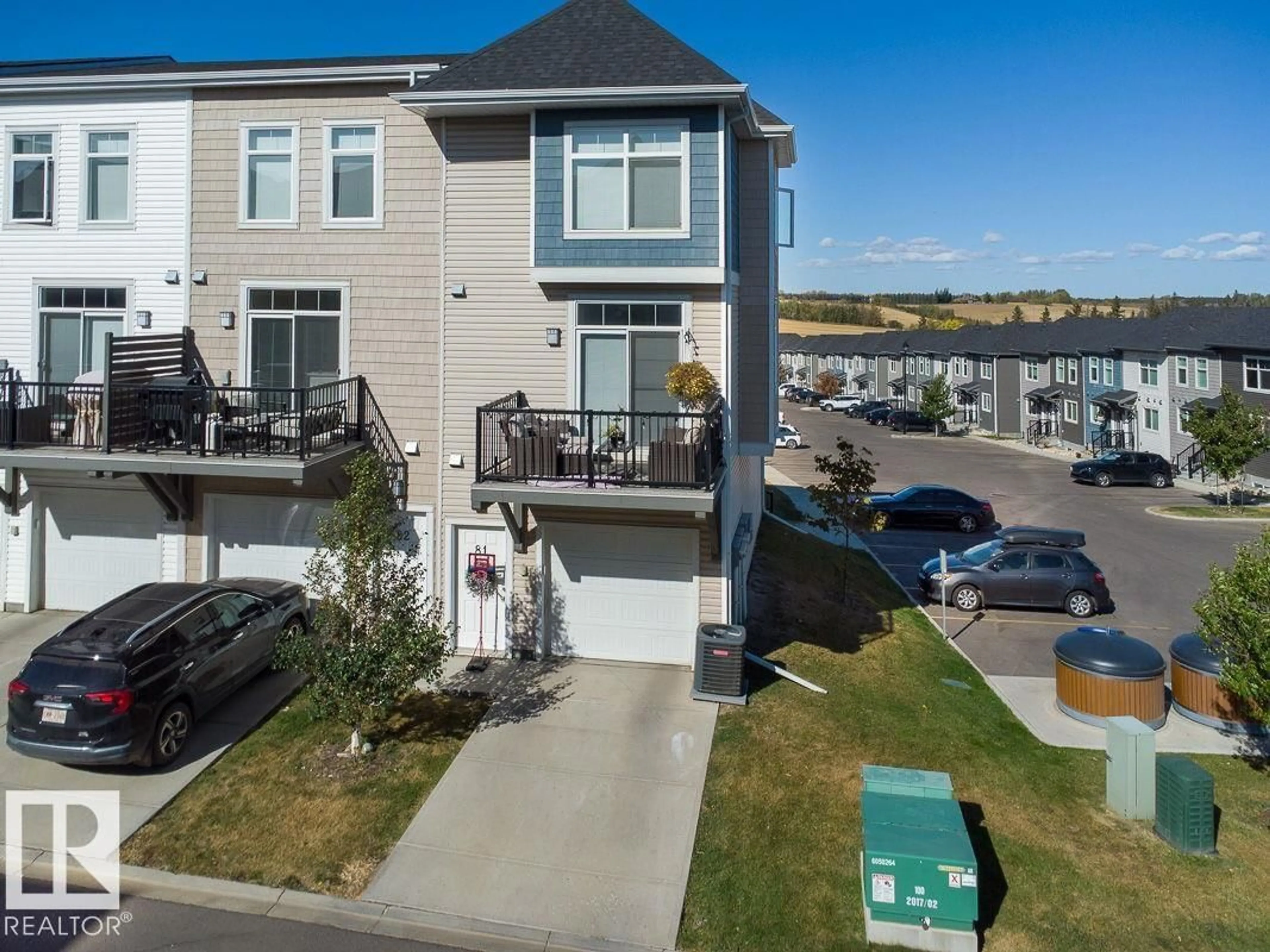 A pic from outside/outdoor area/front of a property/back of a property/a pic from drone, street for #81 - 600 BELLEROSE DR, St. Albert Alberta T8N7T5