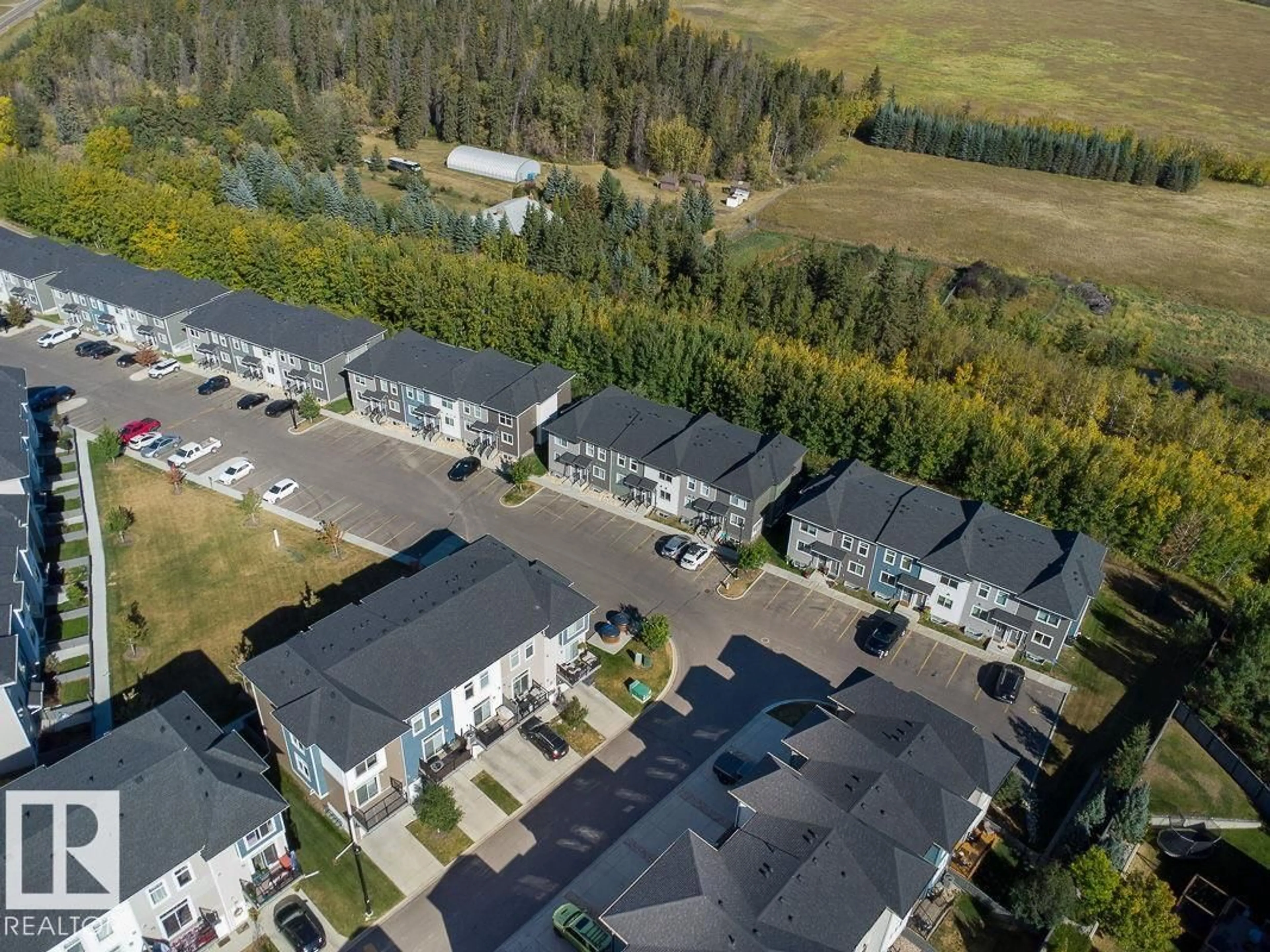 A pic from outside/outdoor area/front of a property/back of a property/a pic from drone, street for #81 - 600 BELLEROSE DR, St. Albert Alberta T8N7T5