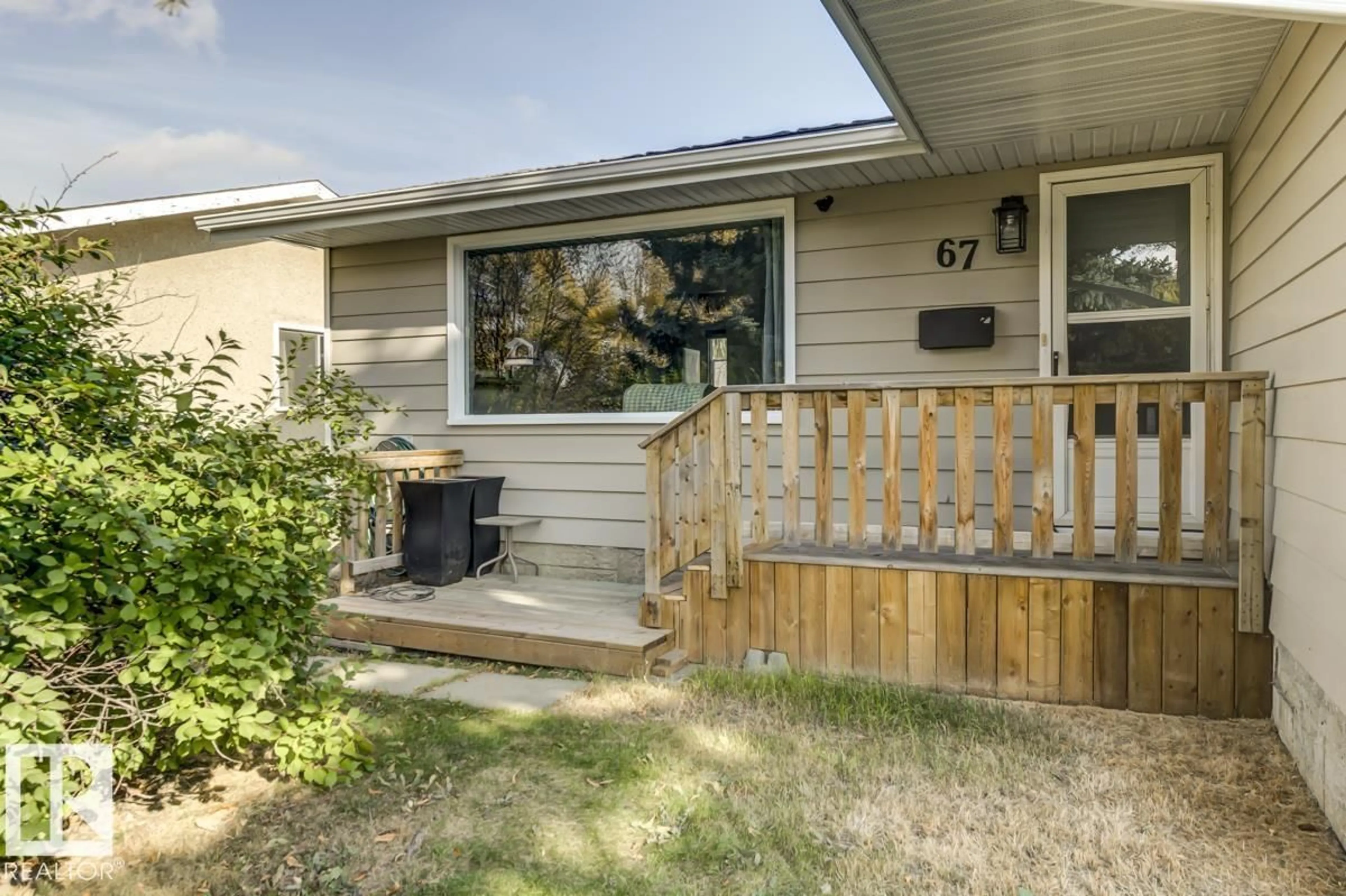 Patio, street for 67 CORINTHIA DR, Leduc Alberta T9E4K8