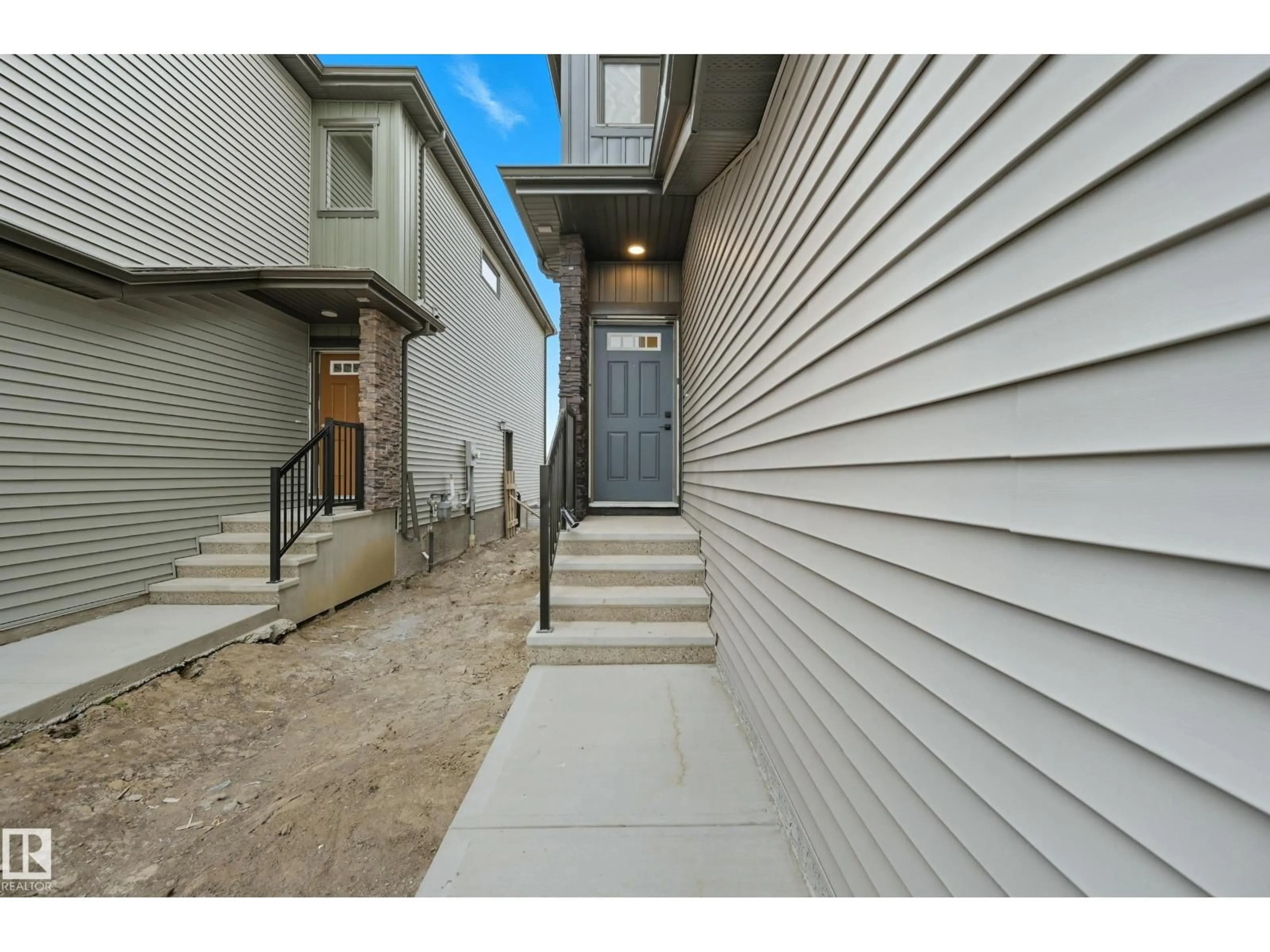 Unknown for 37 GABLE CM, Spruce Grove Alberta T7X4E6