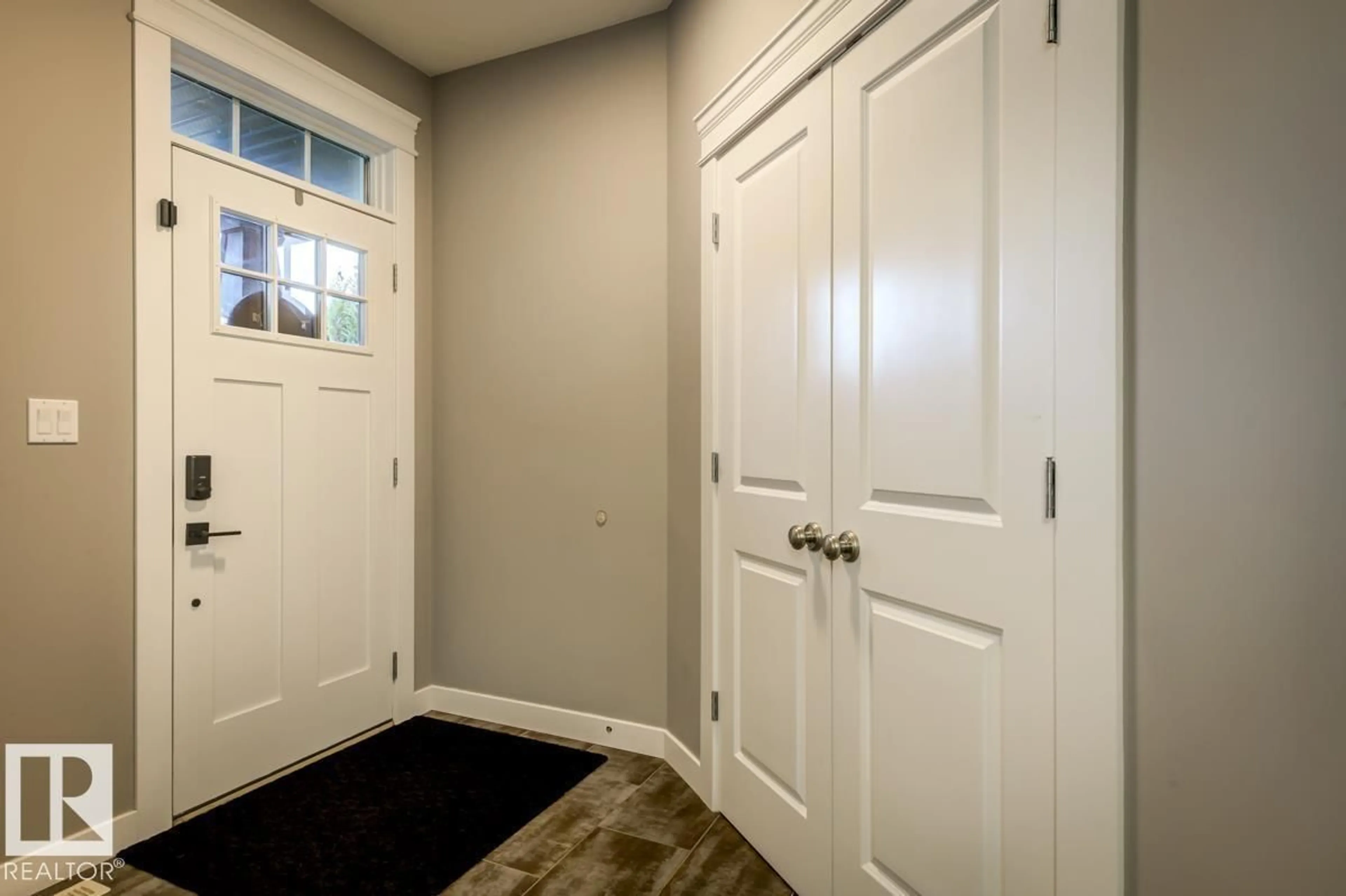 Indoor entryway for 63 LAKEWOOD BV, Beaumont Alberta T4X0B5