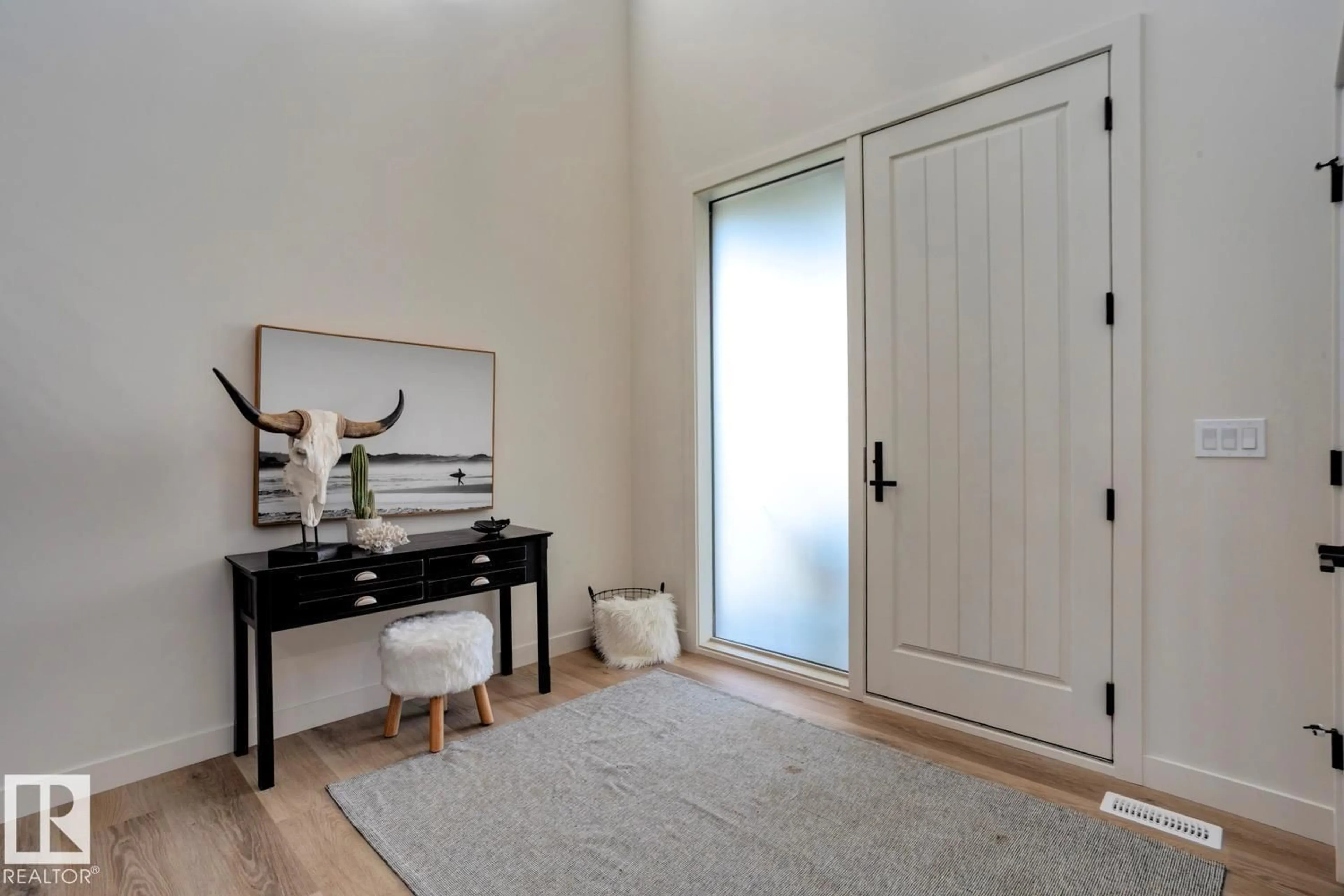 Indoor entryway for 204 - 3410 STE. ANNE TR, Rural Lac Ste. Anne County Alberta T0E0A1
