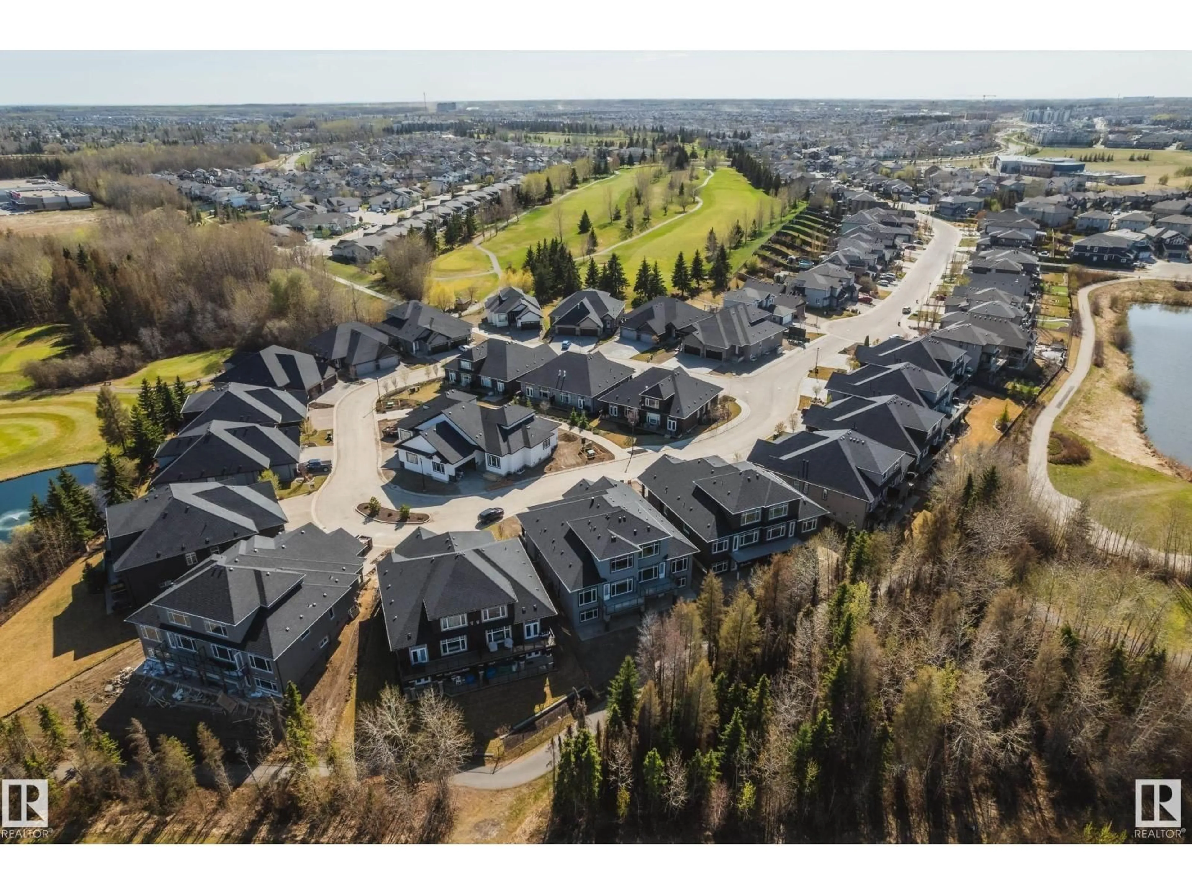 A pic from outside/outdoor area/front of a property/back of a property/a pic from drone, unknown for #21 - 20425 93 AV NW, Edmonton Alberta T5T7C7