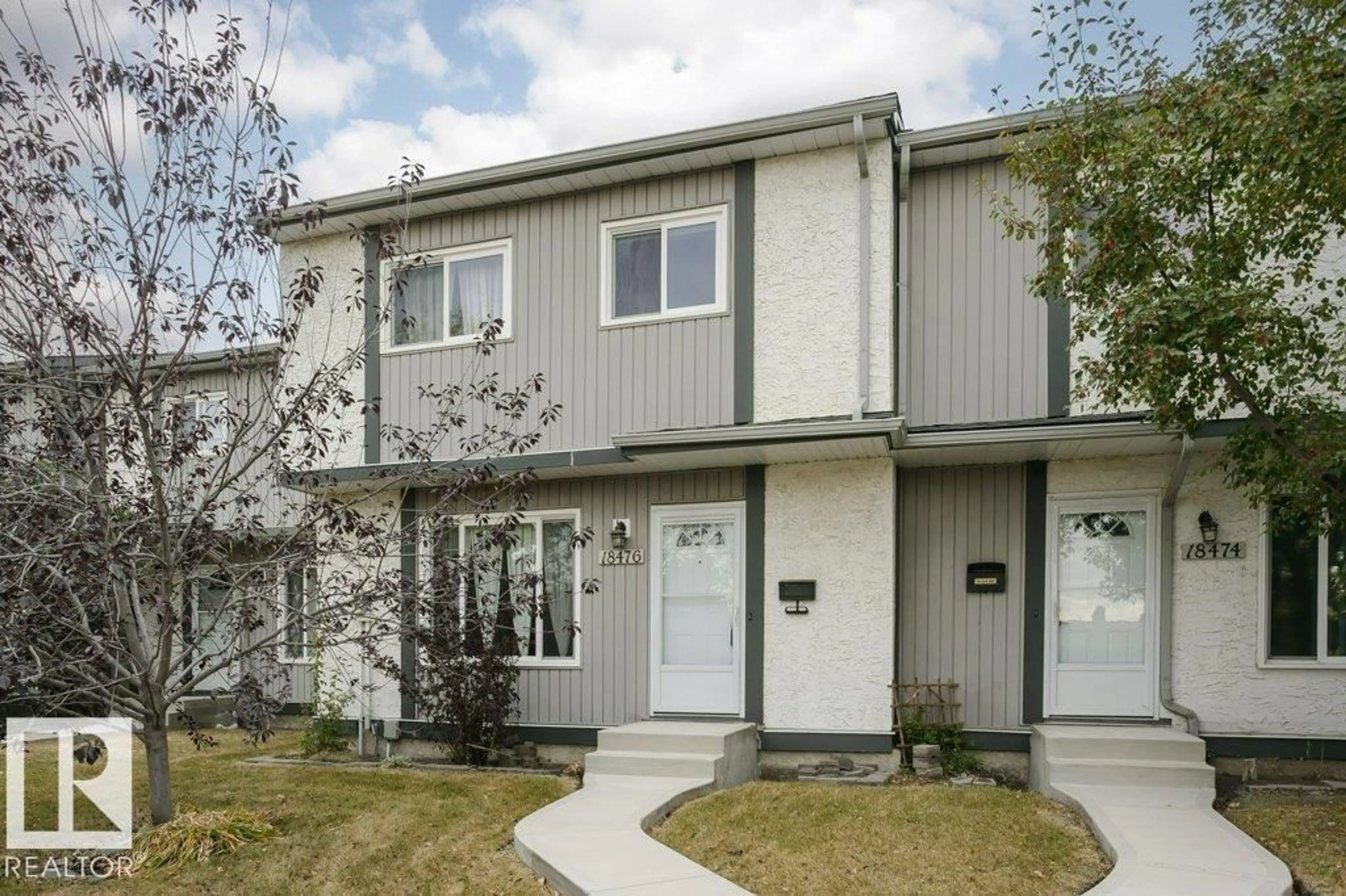 Home with vinyl exterior material, street for NW - 18476 62B AV, Edmonton Alberta T5T2N7