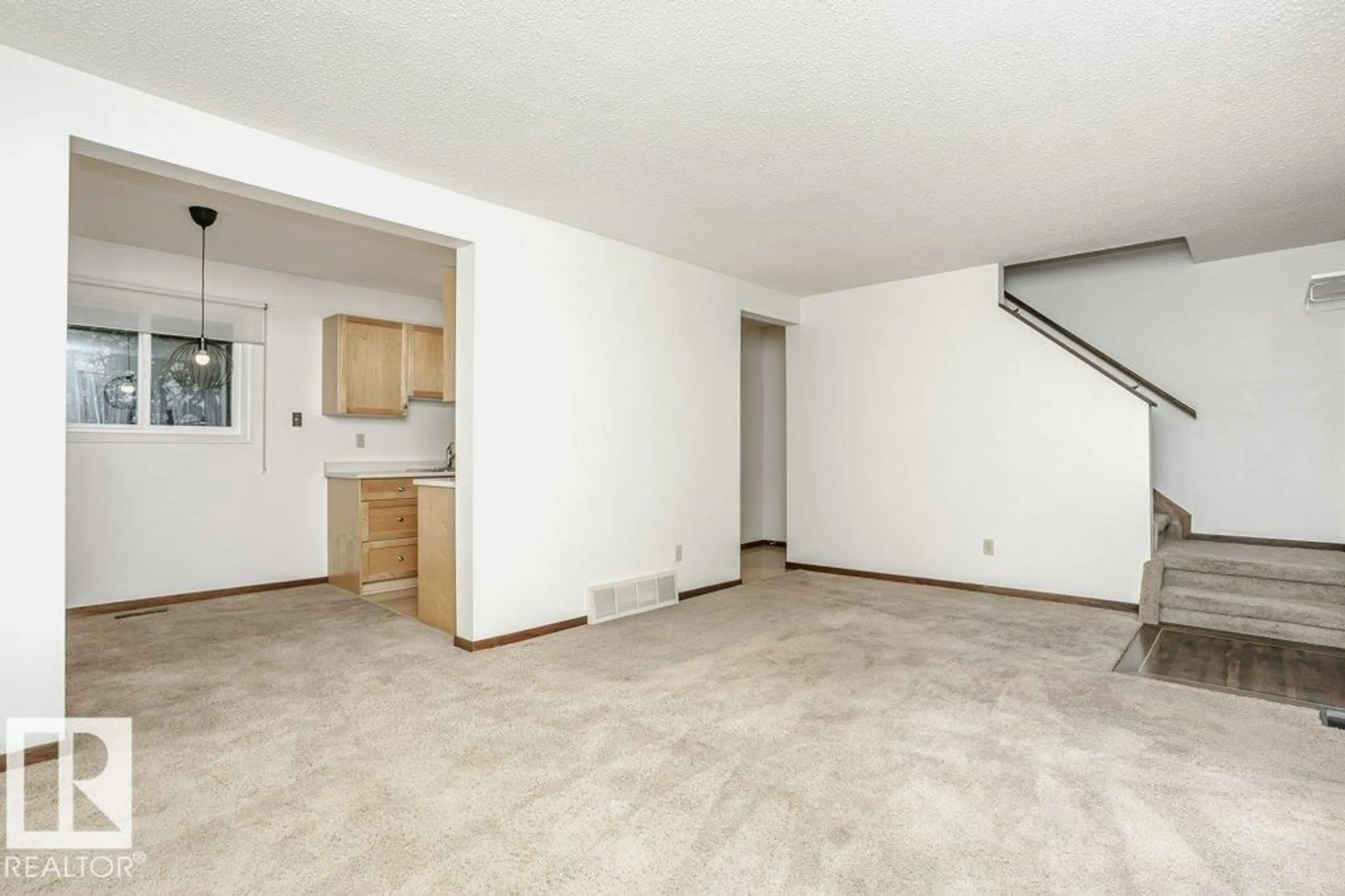 A pic of a room for NW - 18476 62B AV, Edmonton Alberta T5T2N7