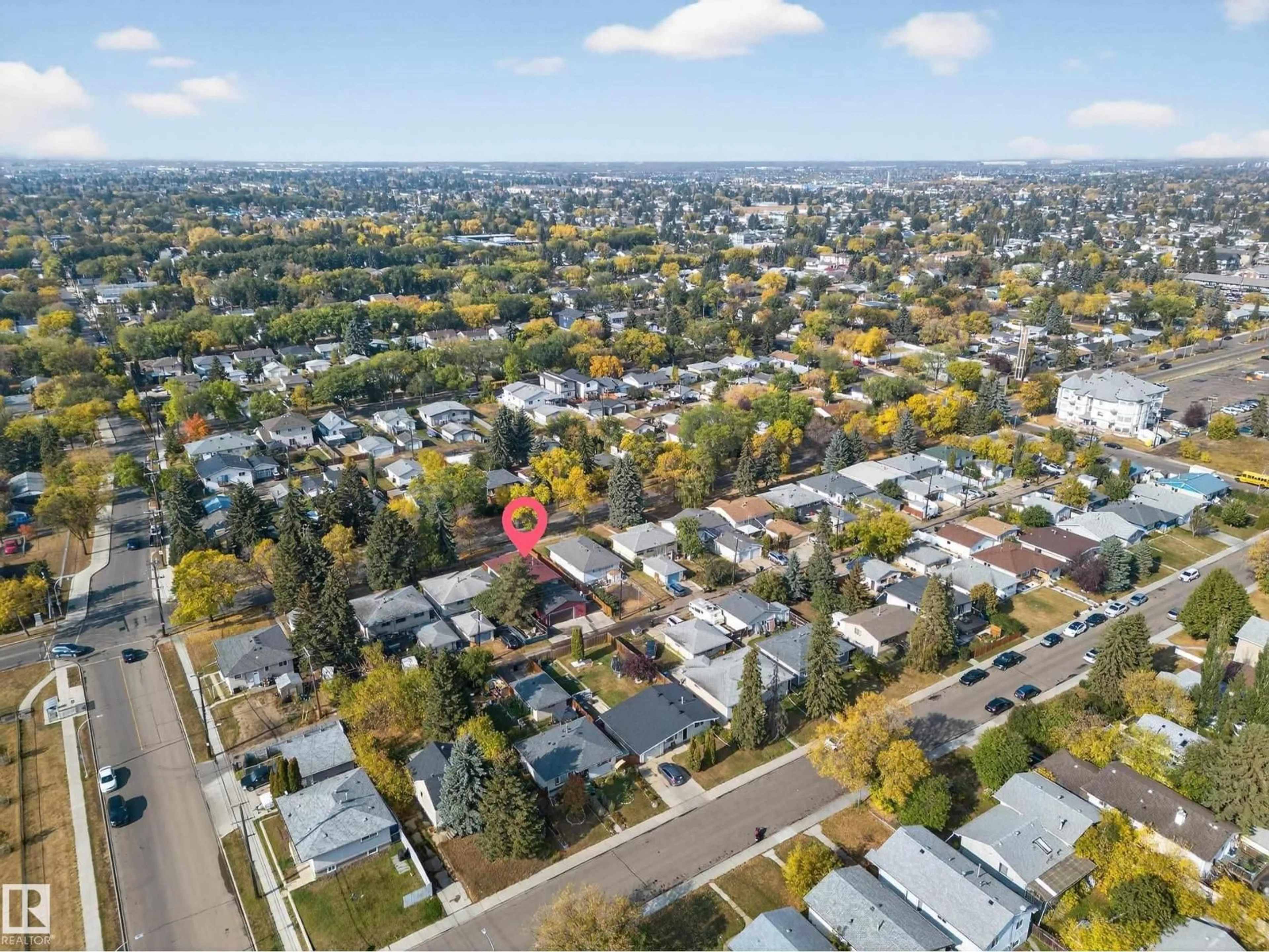 A pic from outside/outdoor area/front of a property/back of a property/a pic from drone, street for NW - 12919 113A ST, Edmonton Alberta T5E5B4