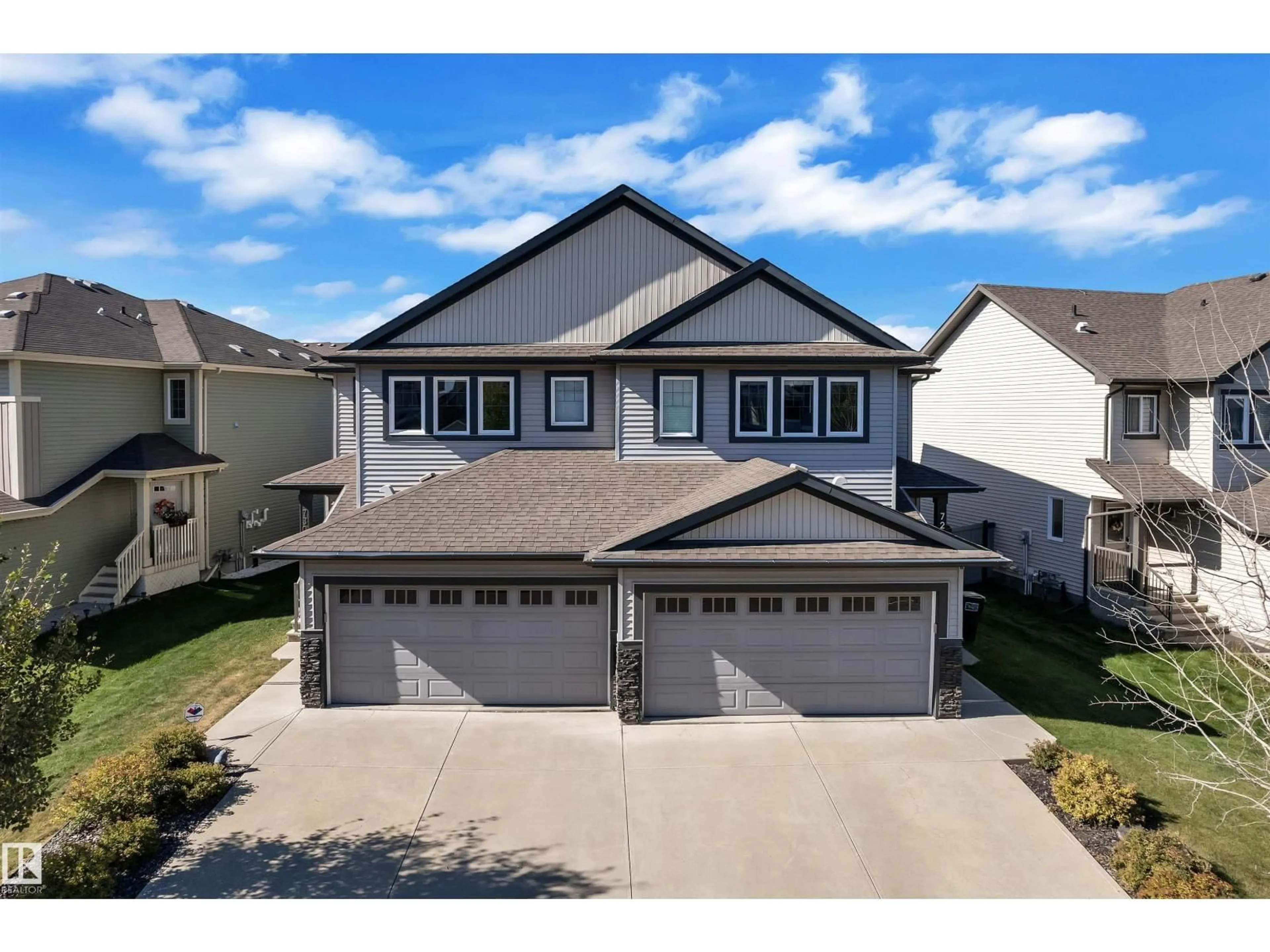 Unknown for 728 177 ST, Edmonton Alberta T6W2W1