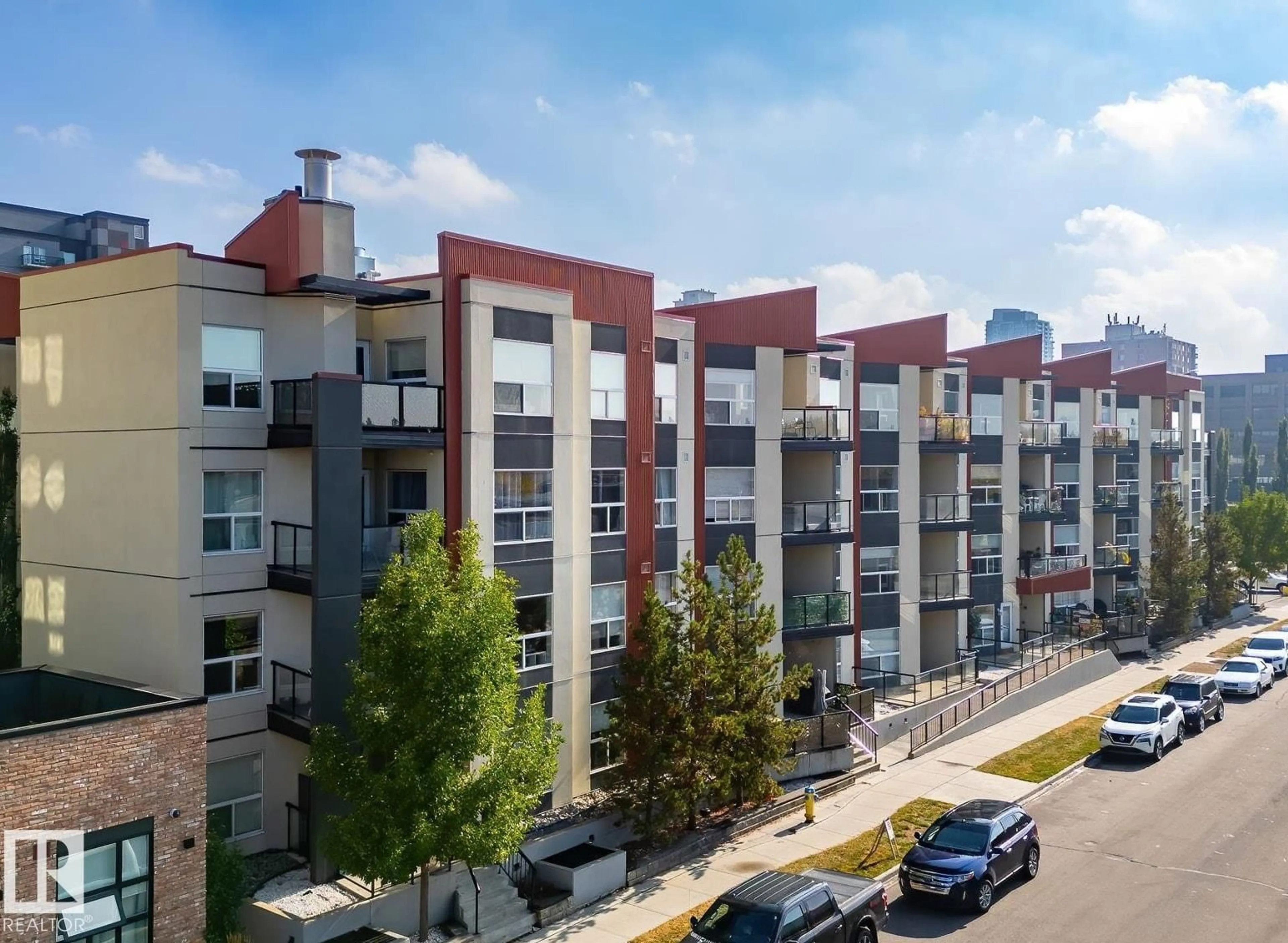 A pic from outside/outdoor area/front of a property/back of a property/a pic from drone, city buildings view from balcony for 415 10523 123 ST NW, Edmonton Alberta T5N1N9