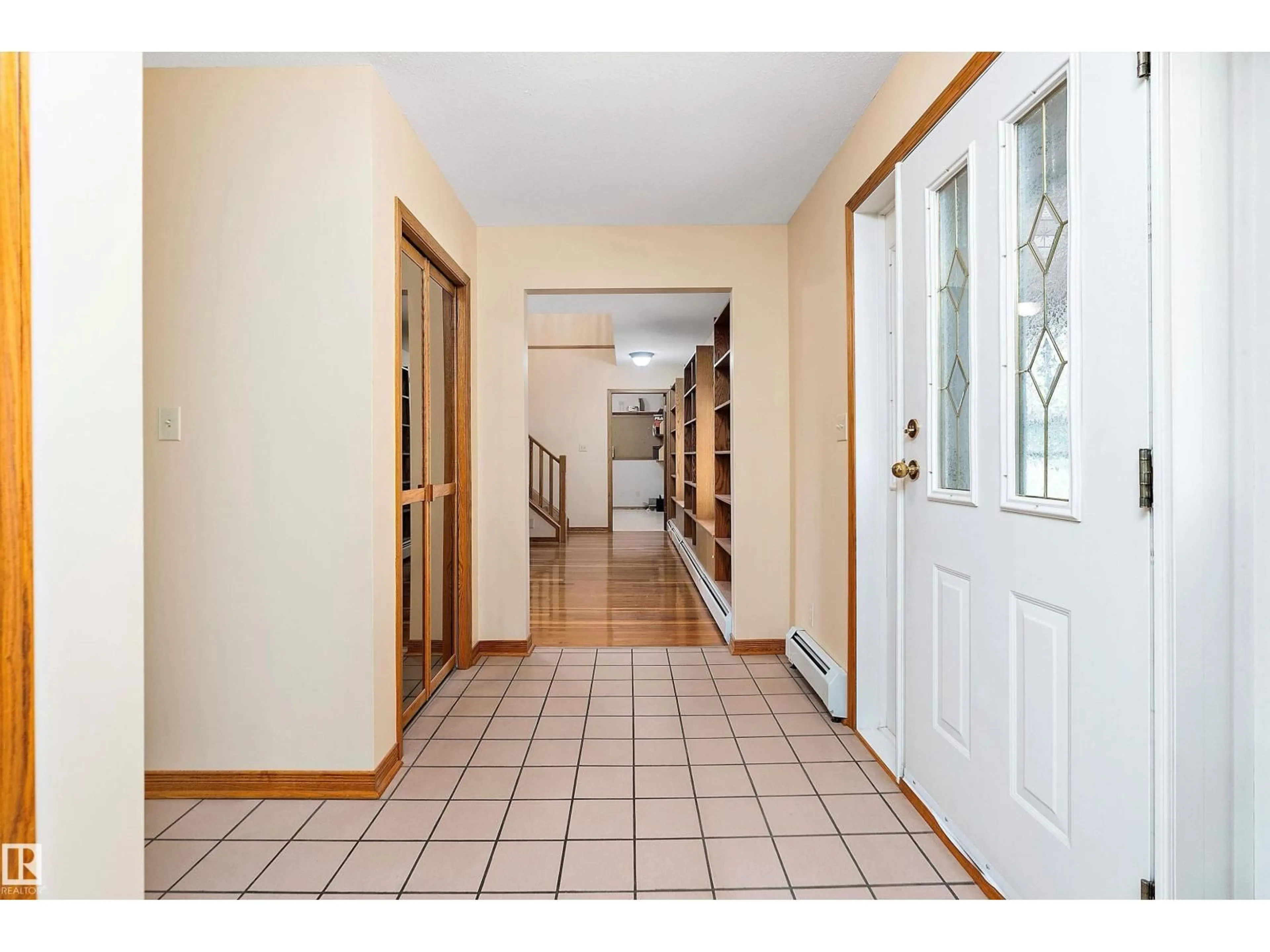 Indoor entryway for 240028 TWP 460, Rural Wetaskiwin County Alberta T9A1X1