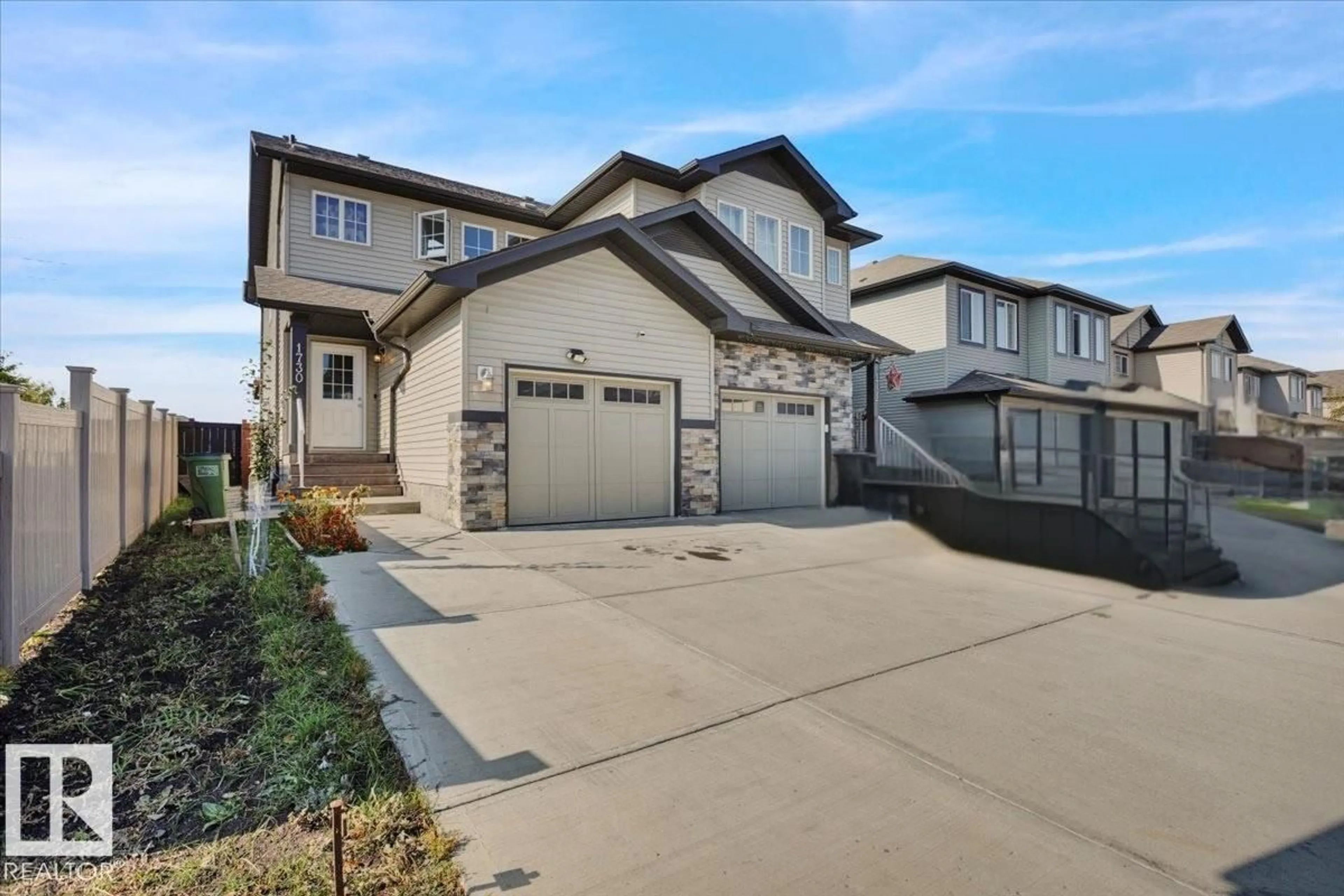 Unknown for NW - 1730 27 ST, Edmonton Alberta T6T2G6