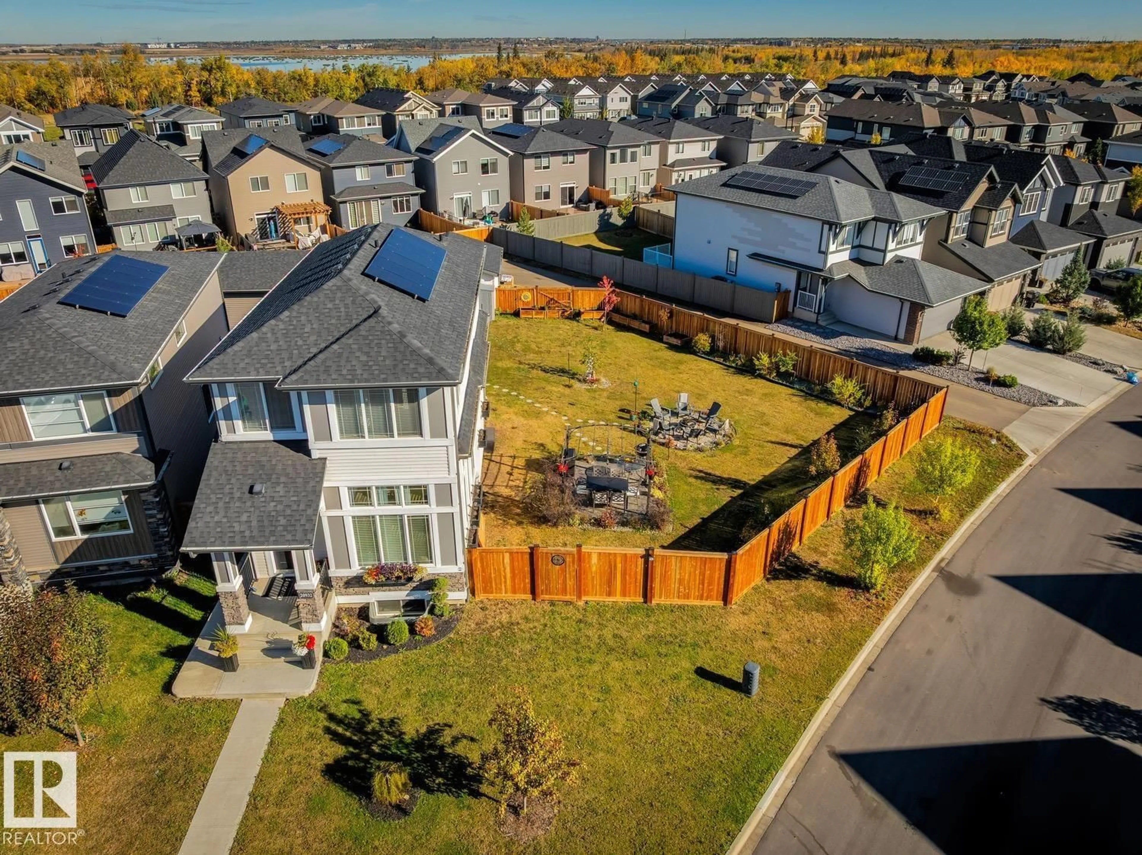 A pic from outside/outdoor area/front of a property/back of a property/a pic from drone, unknown for 20932 130 AV, Edmonton Alberta T5S0L4