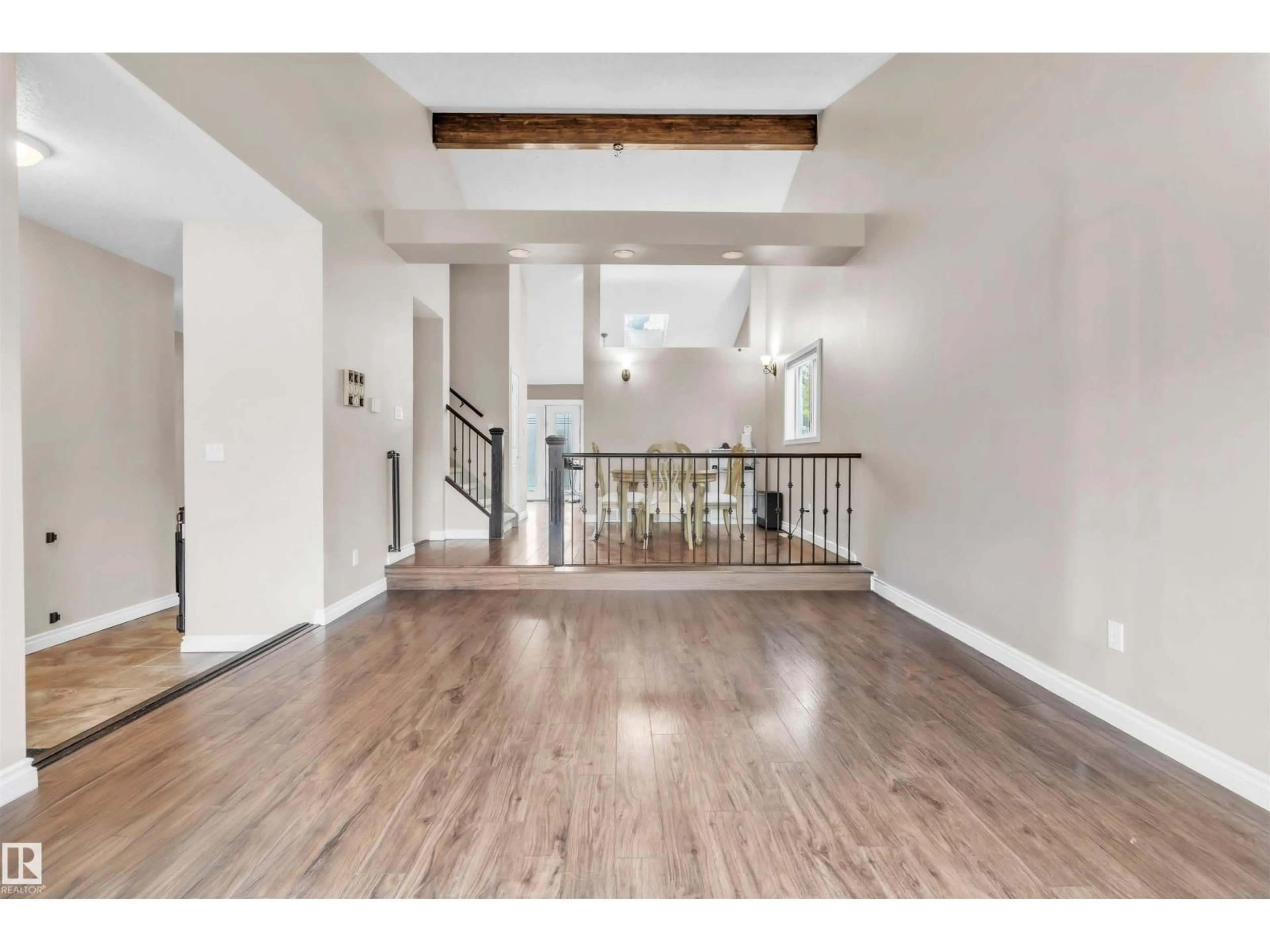 Indoor entryway for 237 BIRCH AV, Cold Lake Alberta T9M1E6