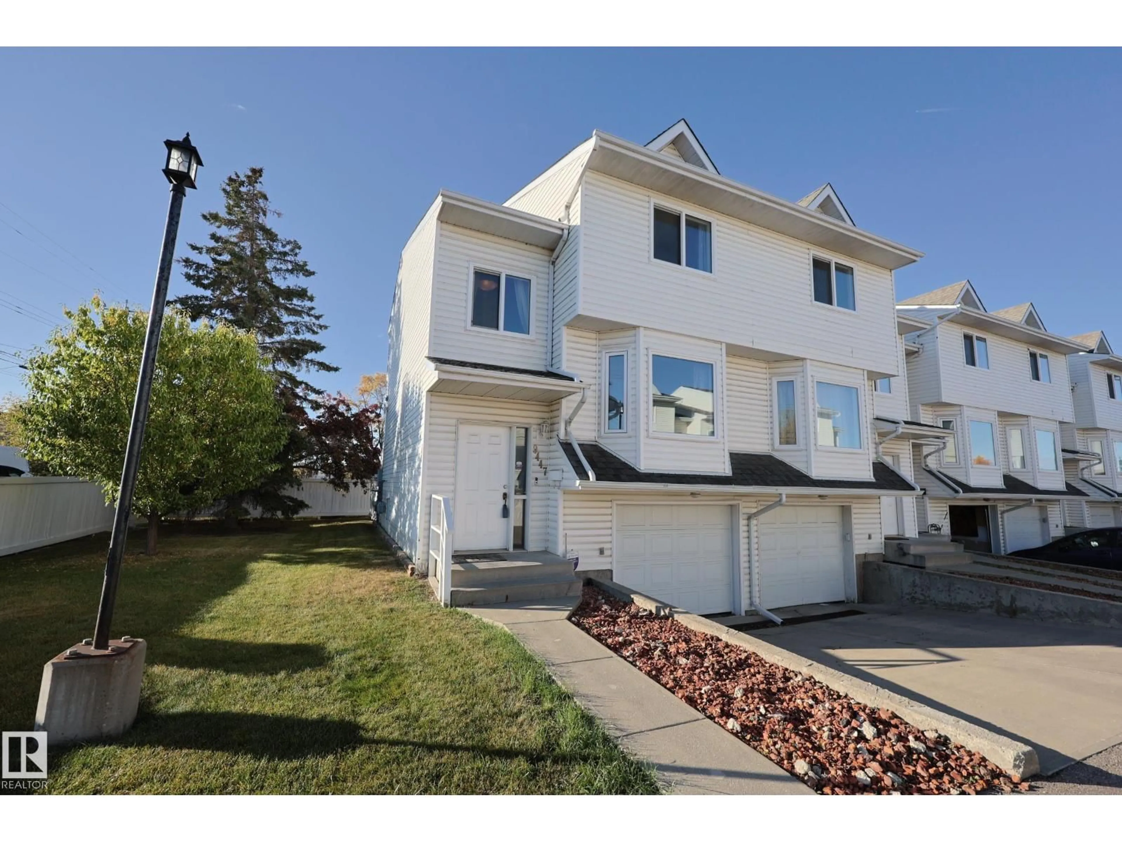 Unknown for 9447 156 ST, Edmonton Alberta T5R1Z5