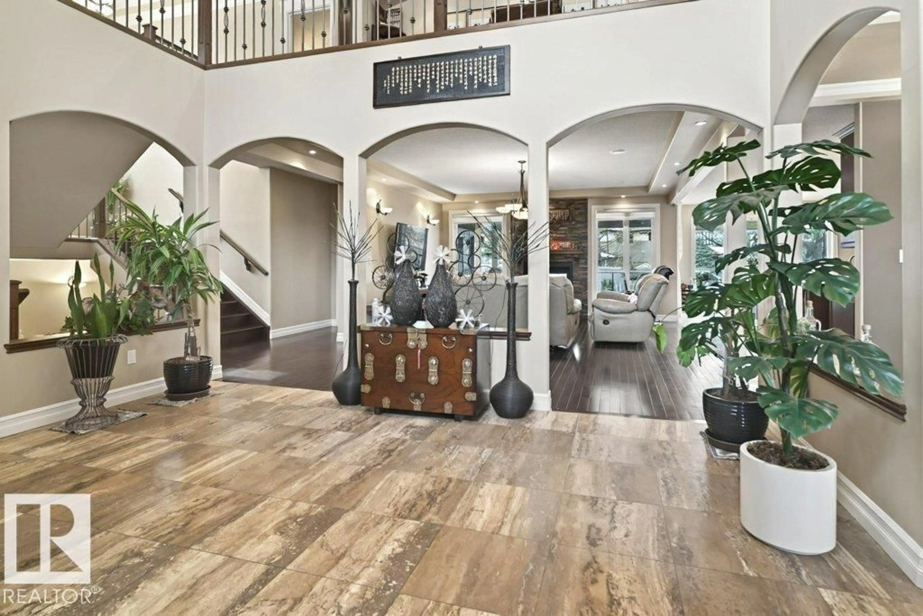Indoor entryway for 4835 MACTAGGART CREST CT, Edmonton Alberta T6R3G5