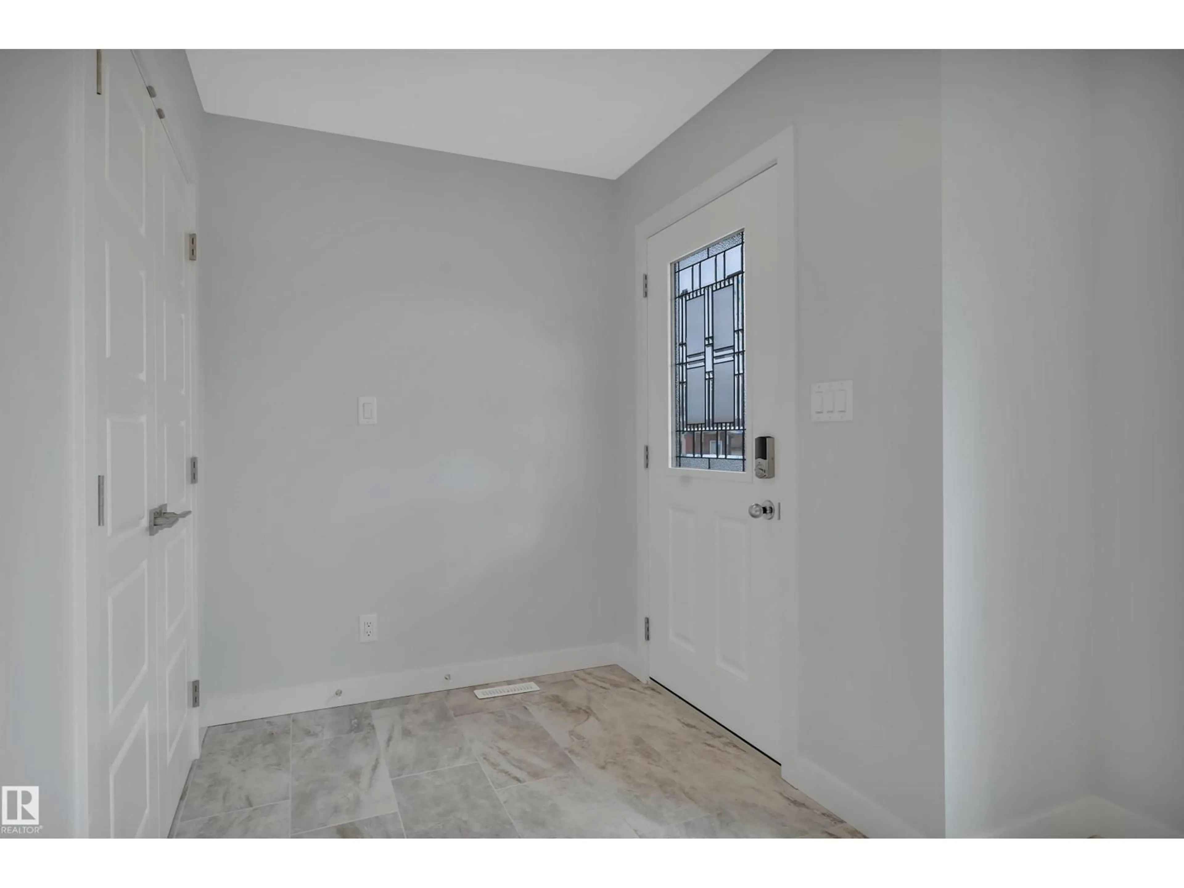 Indoor entryway for 5006 48 AV, Leduc Alberta T9E7H7