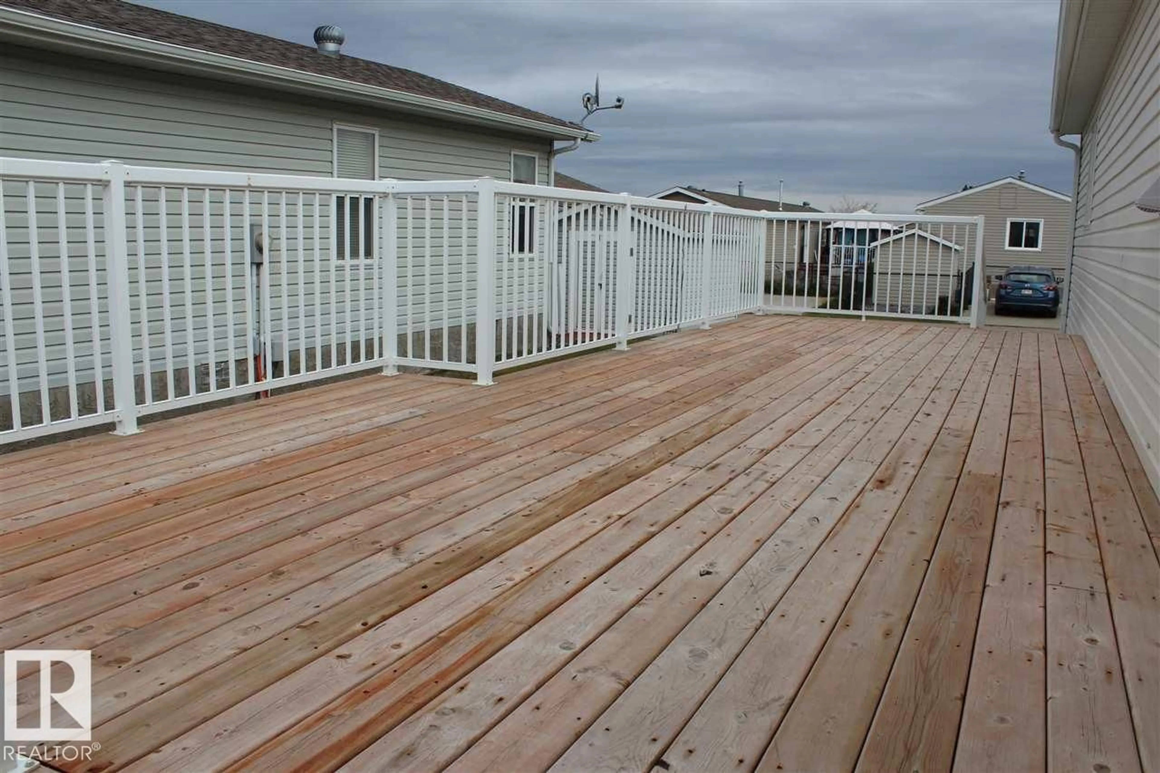 Patio, water/lake/river/ocean view for 1133 ASPEN DR, Leduc Alberta T9E8R2