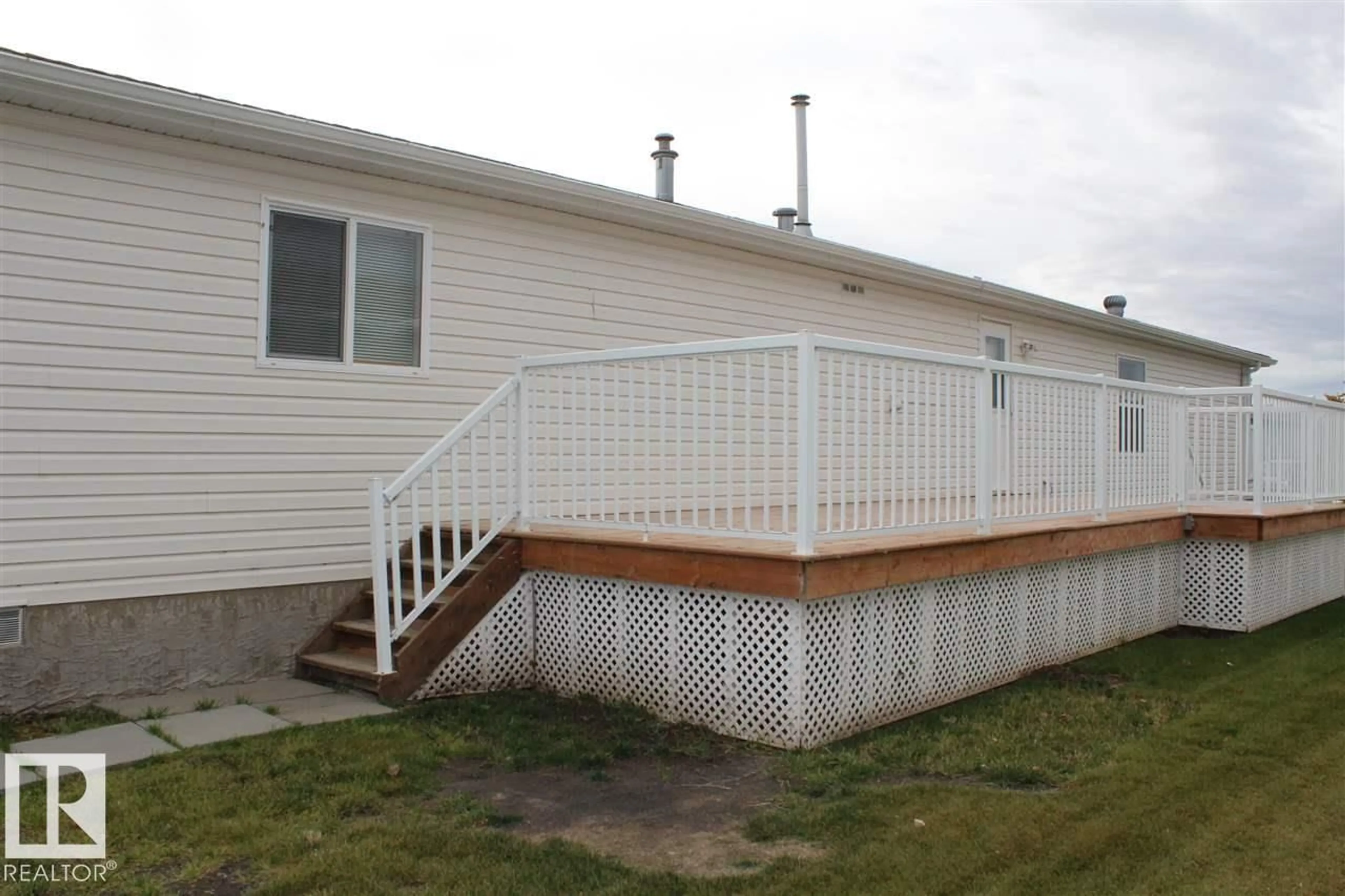Home with vinyl exterior material, unknown for 1133 ASPEN DR, Leduc Alberta T9E8R2
