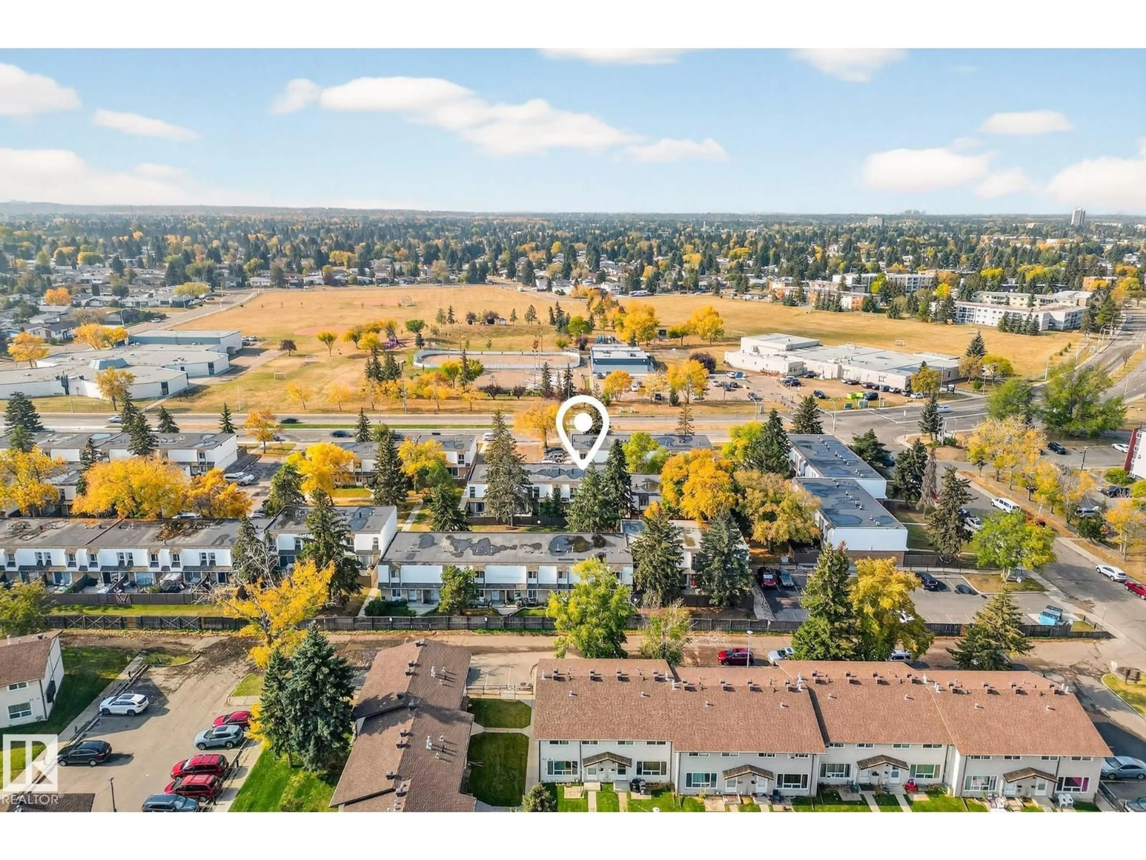 A pic from outside/outdoor area/front of a property/back of a property/a pic from drone, water/lake/river/ocean view for H5 - 1 GARDEN GROVE GV, Edmonton Alberta T6J2L3