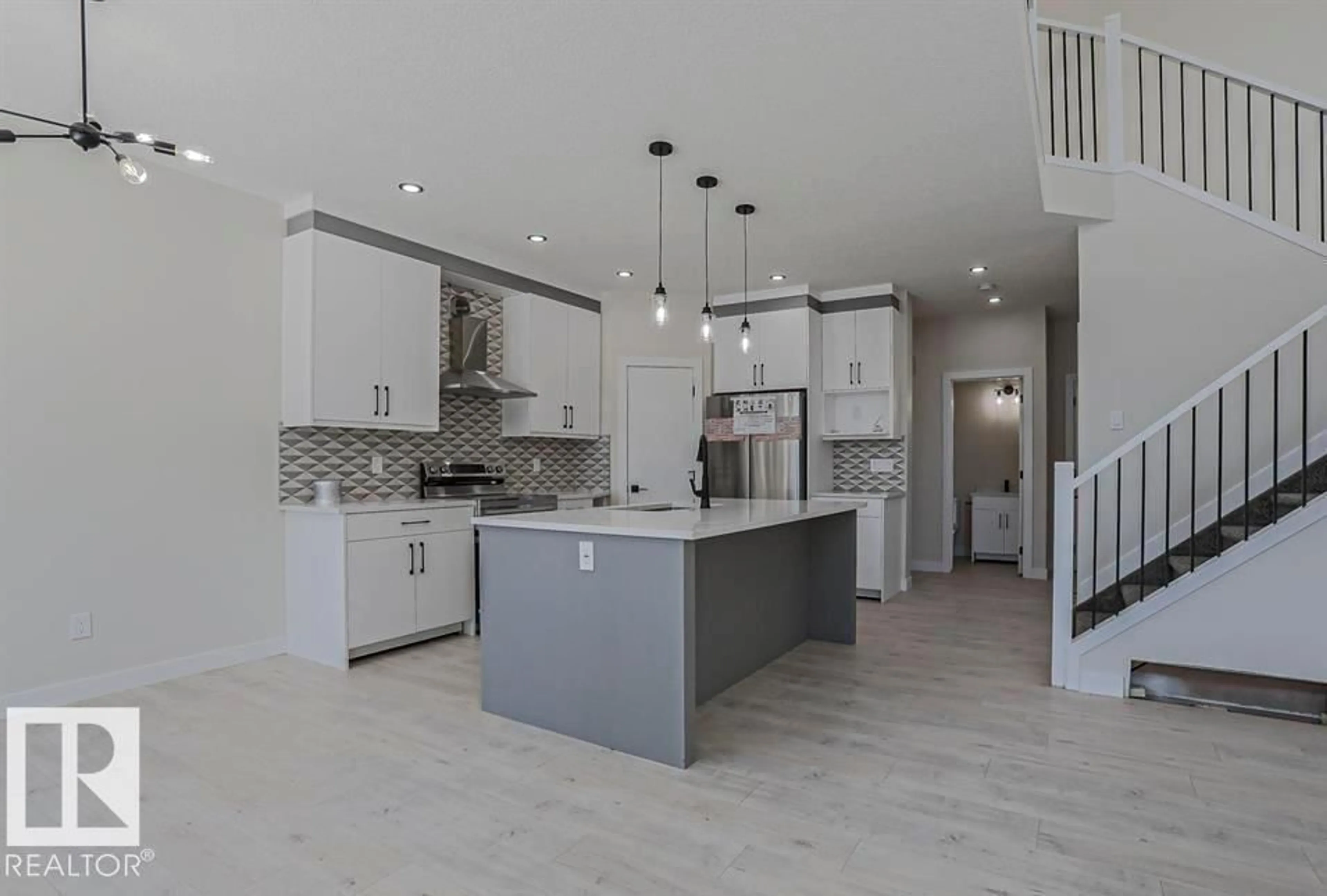 Open concept kitchen, ceramic/tile floor for 43 SOUTHBRIDGE DR, Calmar Alberta T0C0V0
