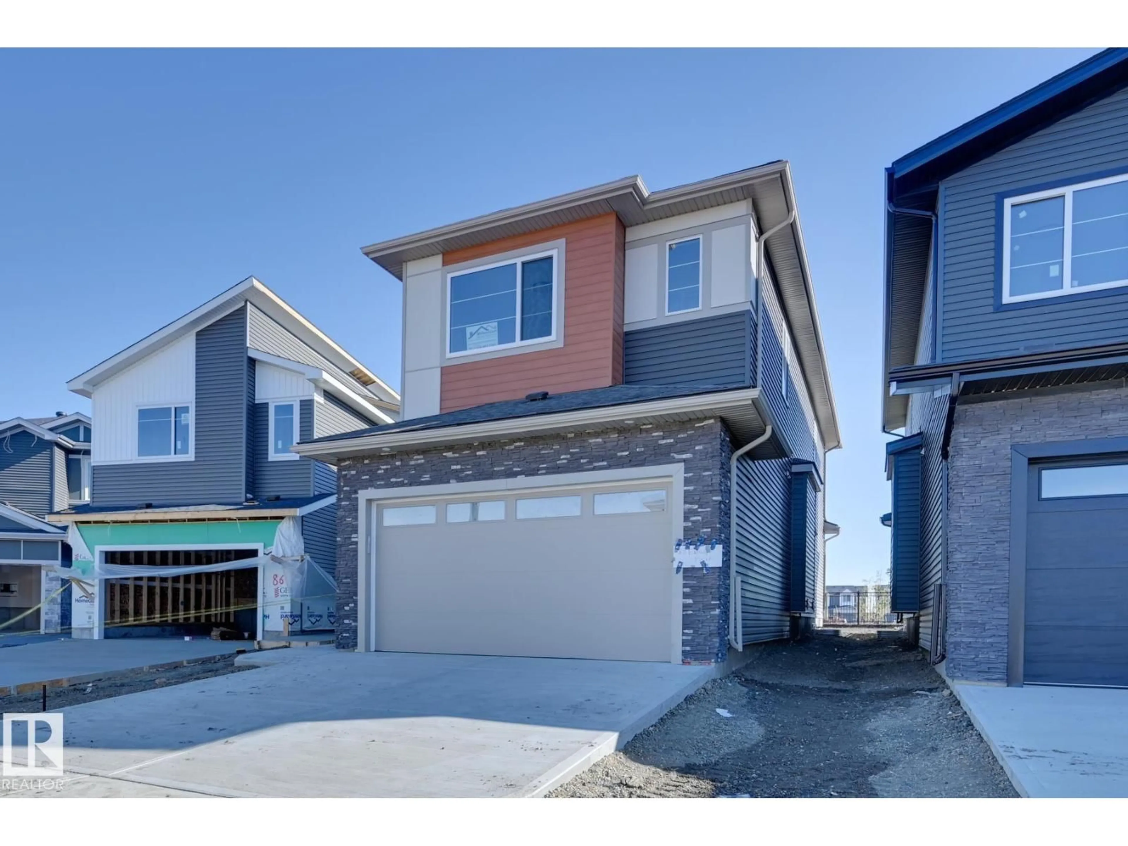 Home with vinyl exterior material, street for 88 ELDRIDGE PT, St. Albert Alberta T8N8C4