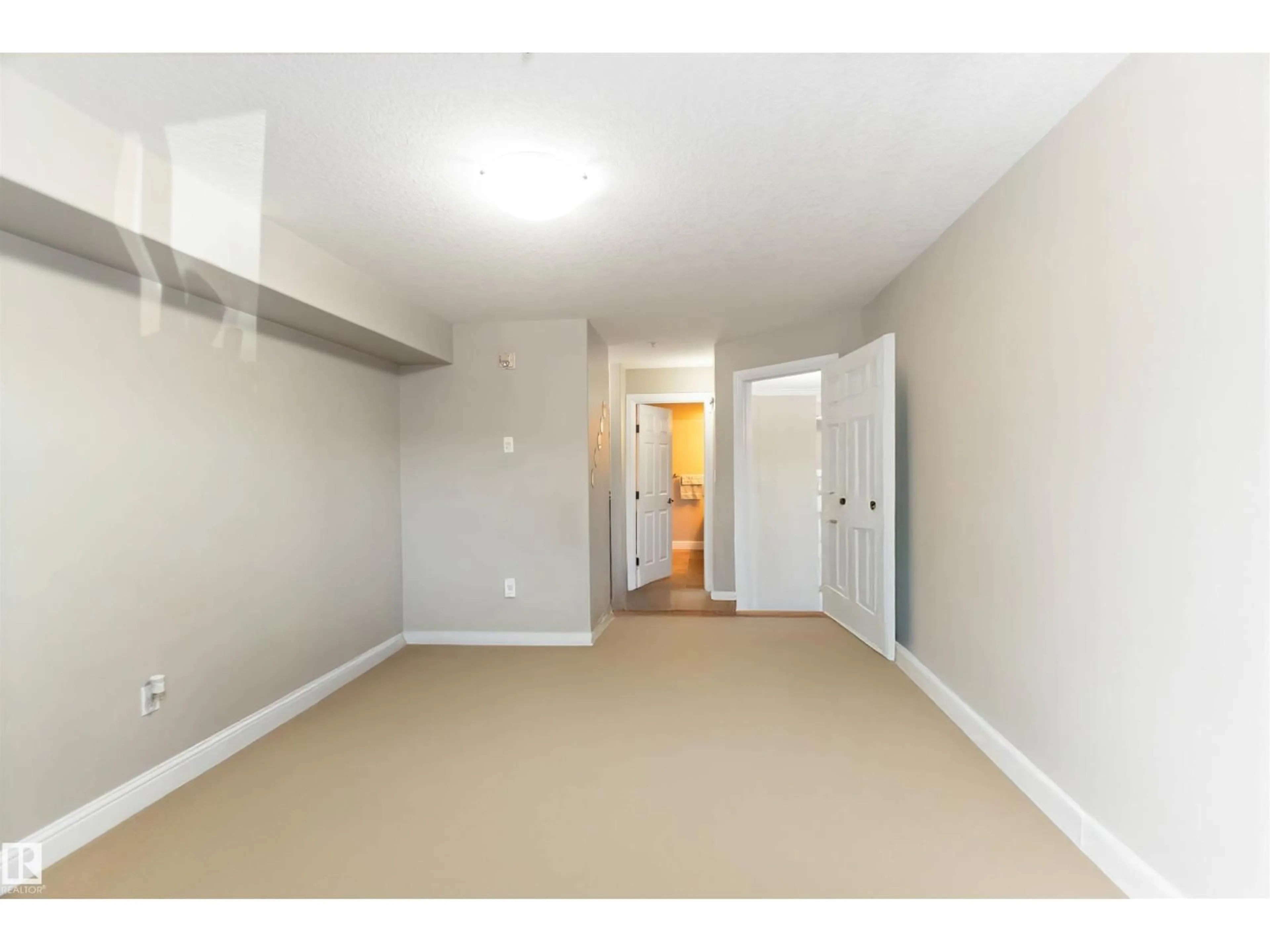 A pic of a room for 210 - 13111 140 AV NW, Edmonton Alberta T6V0B1