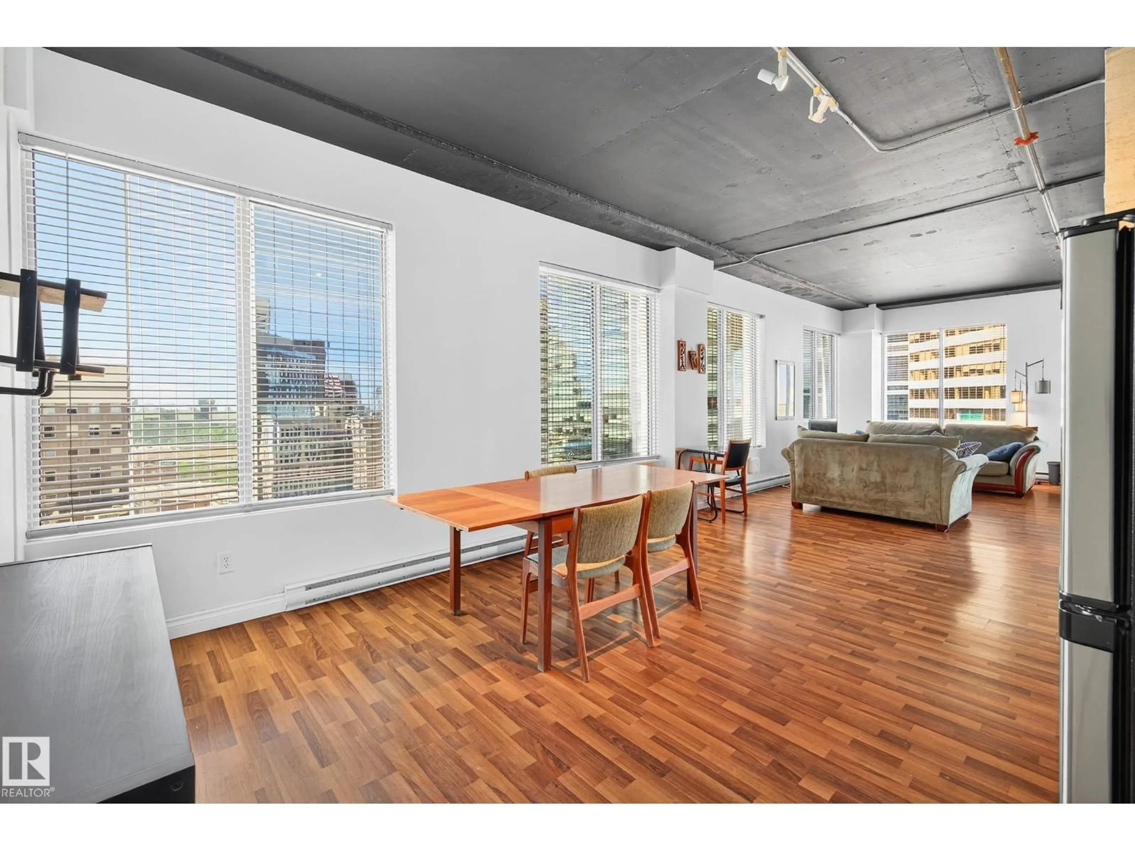 A pic of a room for 1205 JASPER AV, Edmonton Alberta T5J1R9