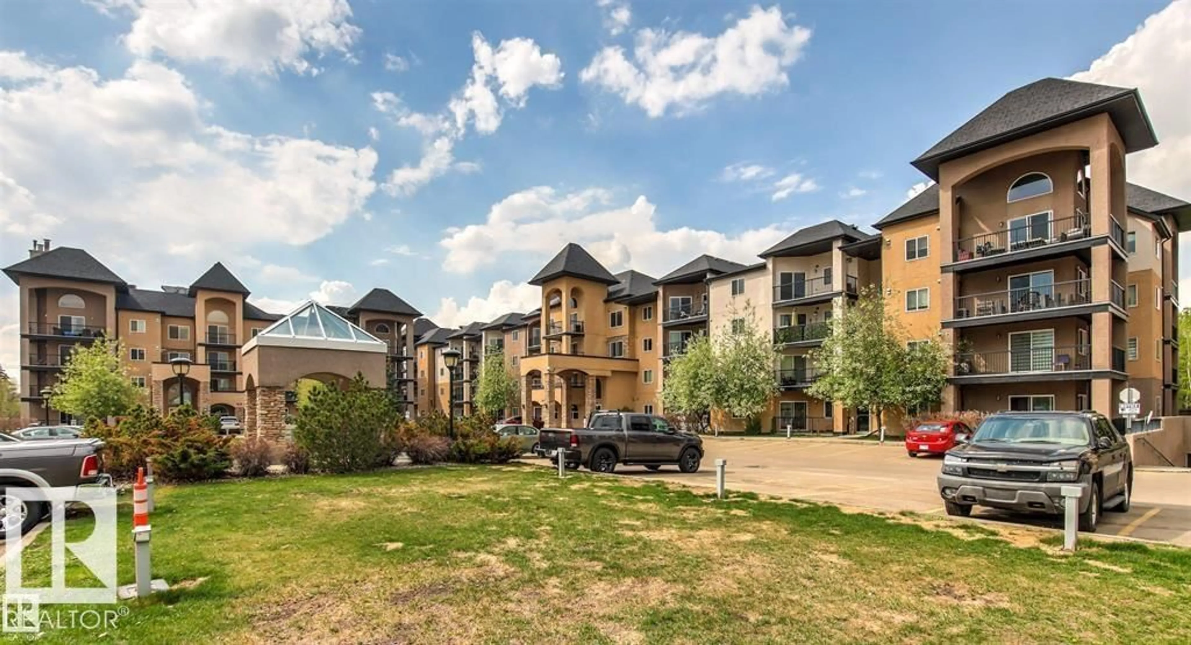 A pic from outside/outdoor area/front of a property/back of a property/a pic from drone, unknown for #211 - 14608 125 ST, Edmonton Alberta T5X0B5
