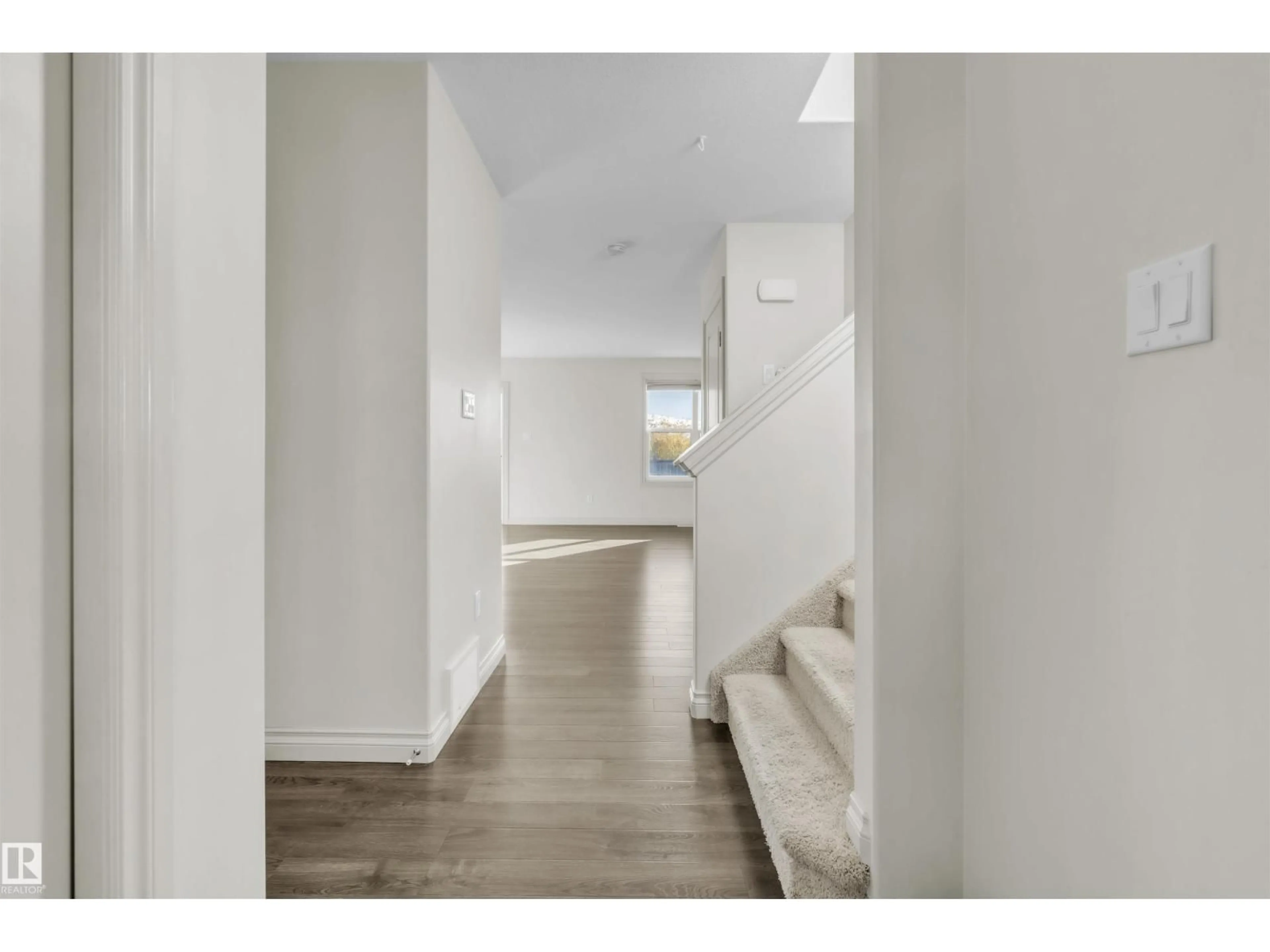 Indoor entryway for 1307 WILDRYE WY, Cold Lake Alberta T9M0E1