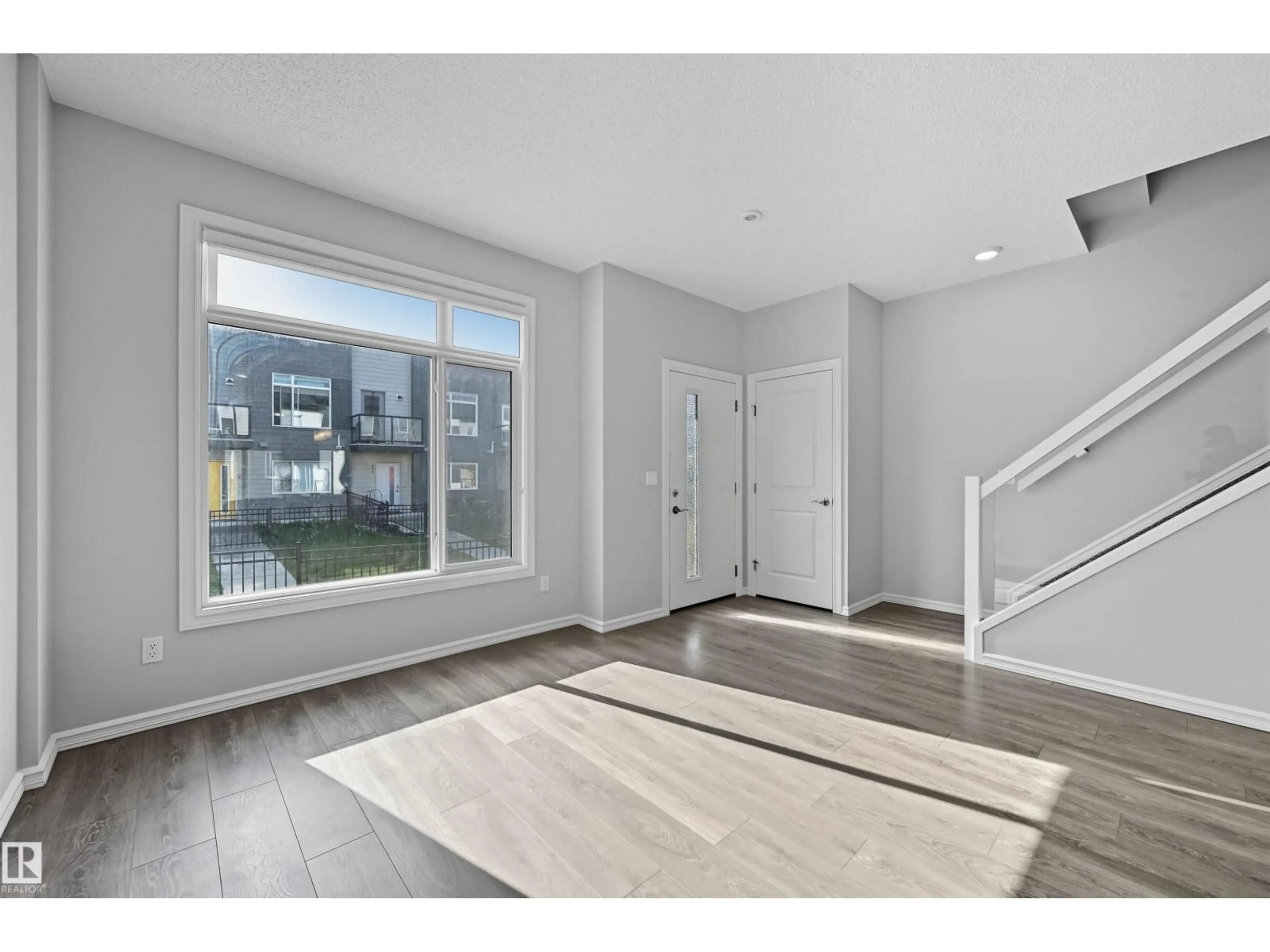 Indoor entryway for 804 - 49 WELSH DR, Edmonton Alberta T6X1Y8
