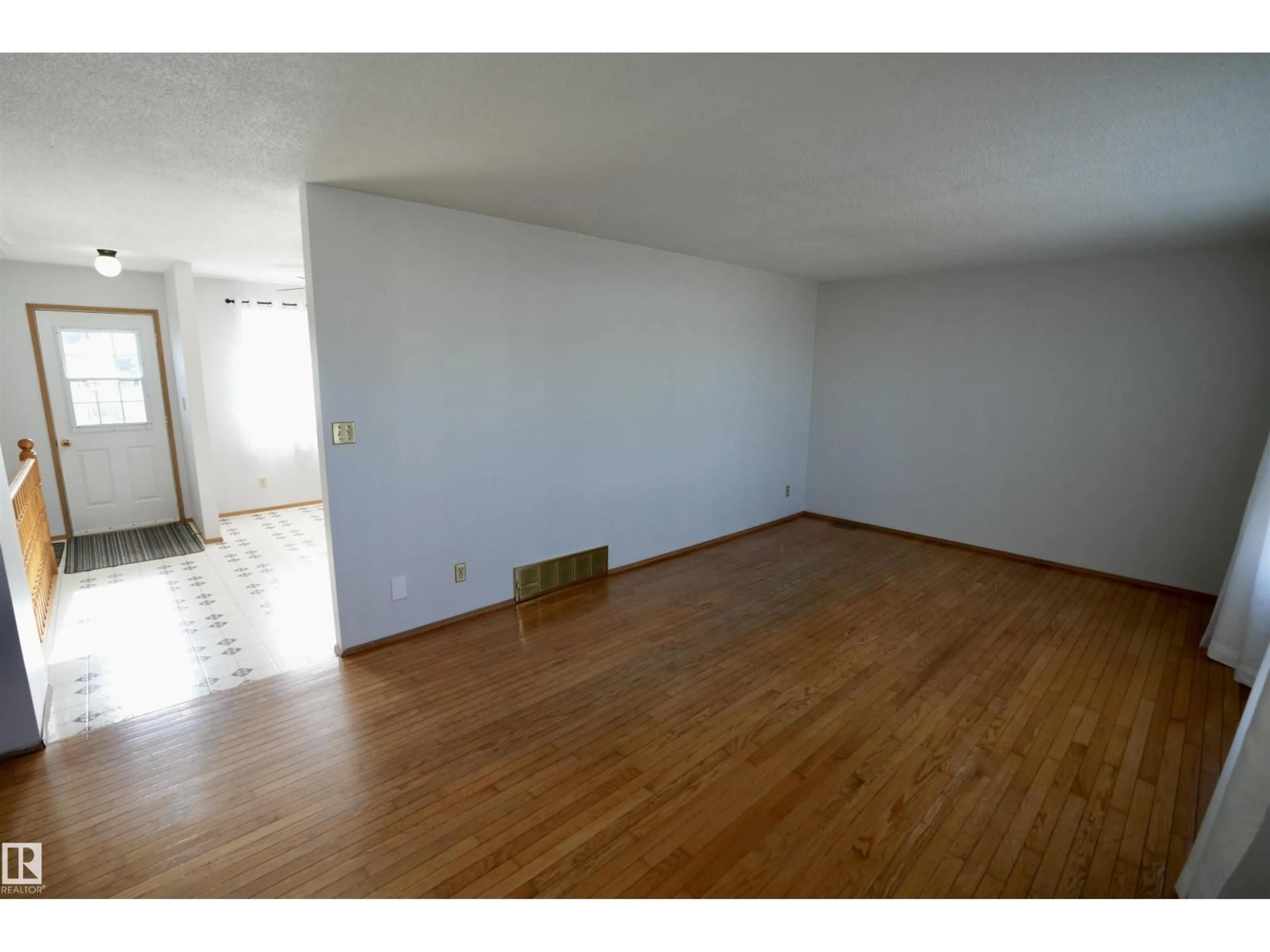 A pic of a room for 4005 48 AV, St. Paul Town Alberta T0A3A2