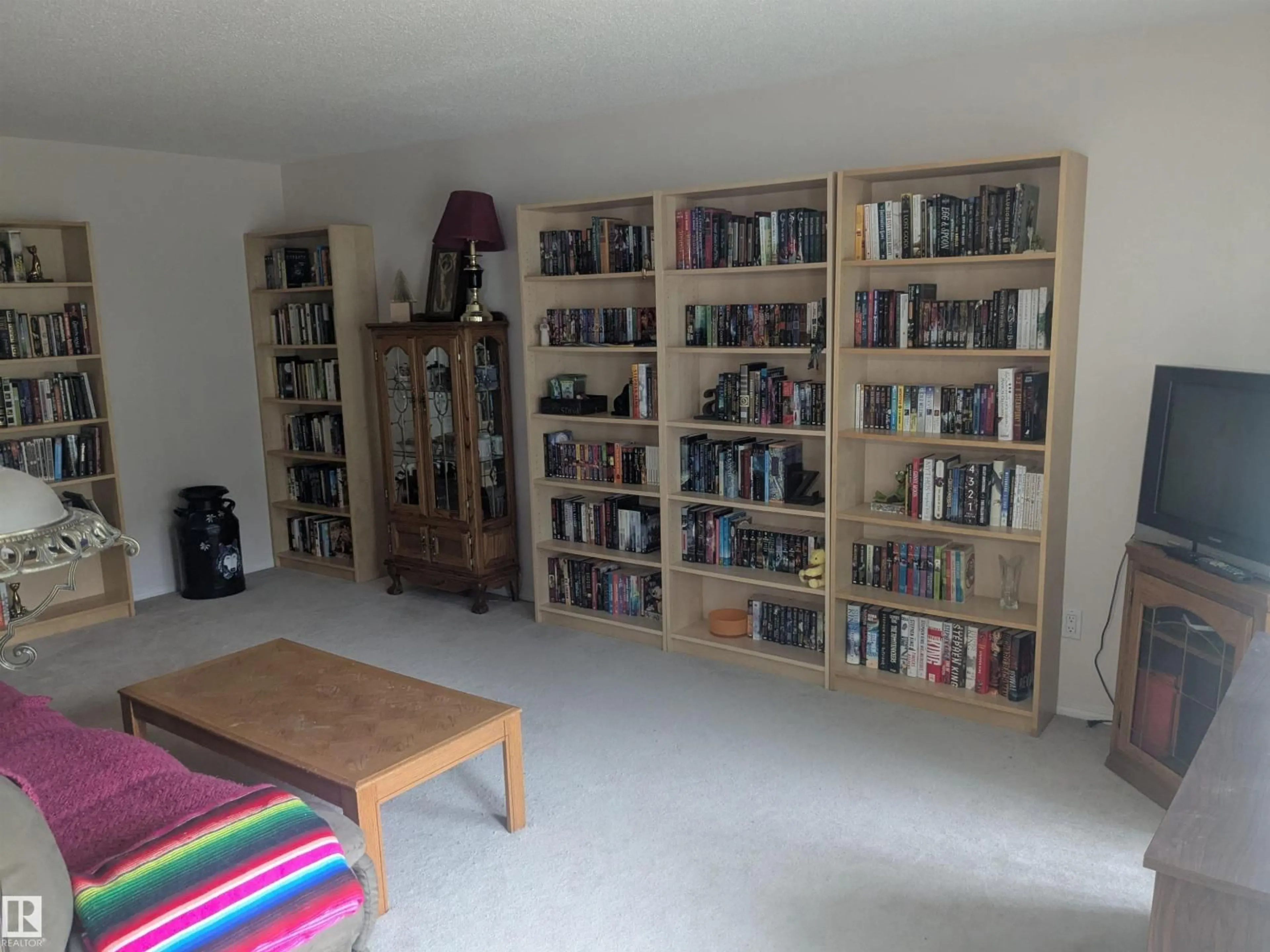 A pic of a room for 105 - 11415 41 AV, Edmonton Alberta T6J0T9