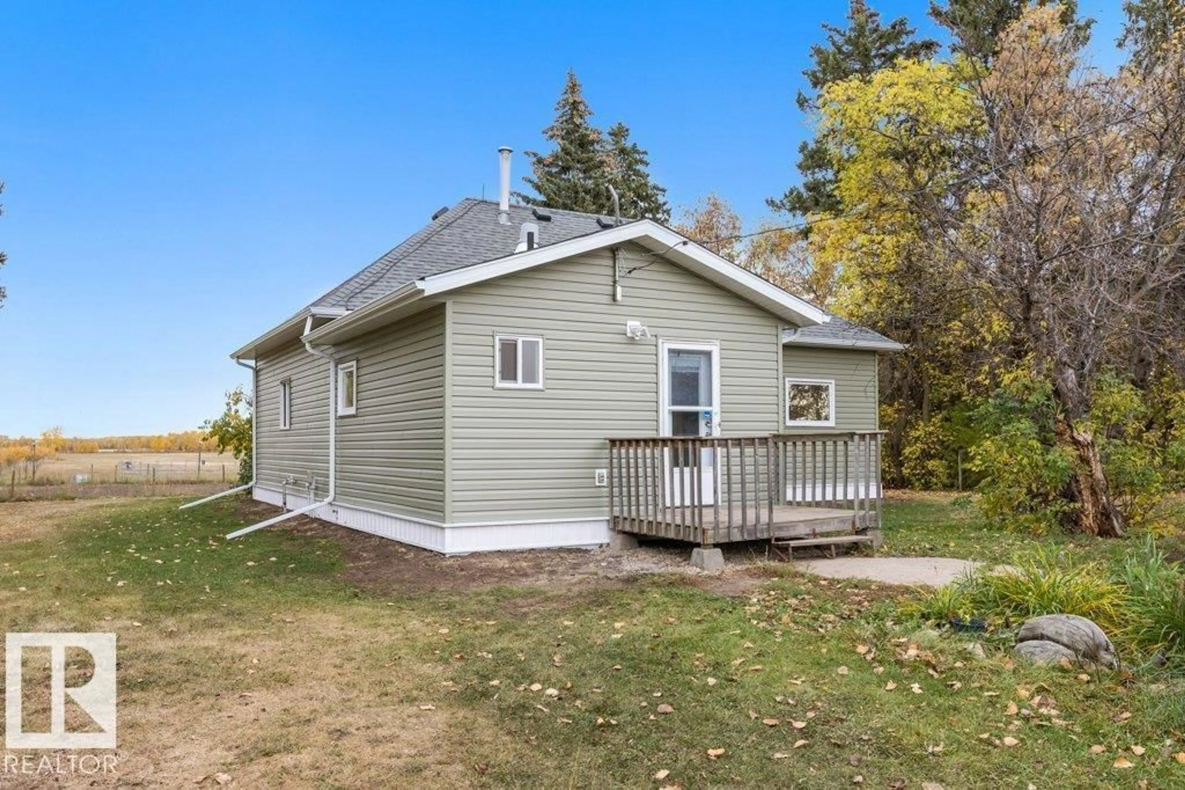 Unknown for 55118 RGE ROAD 22, Rural Lac Ste. Anne County Alberta T0E1A0