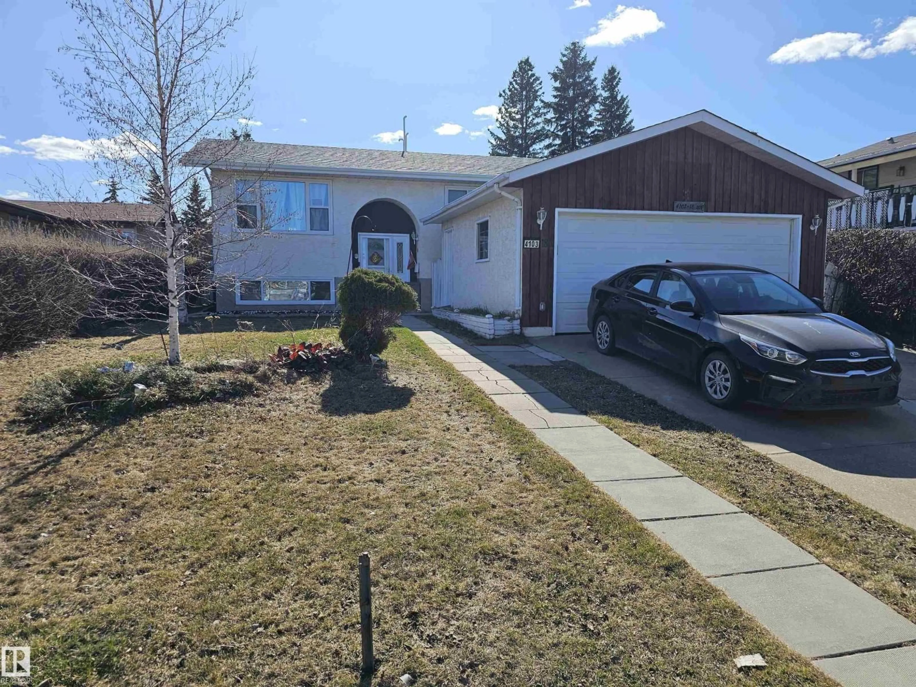 A pic from outside/outdoor area/front of a property/back of a property/a pic from drone, street for 4103 18 AV, Edmonton Alberta T6L3M3