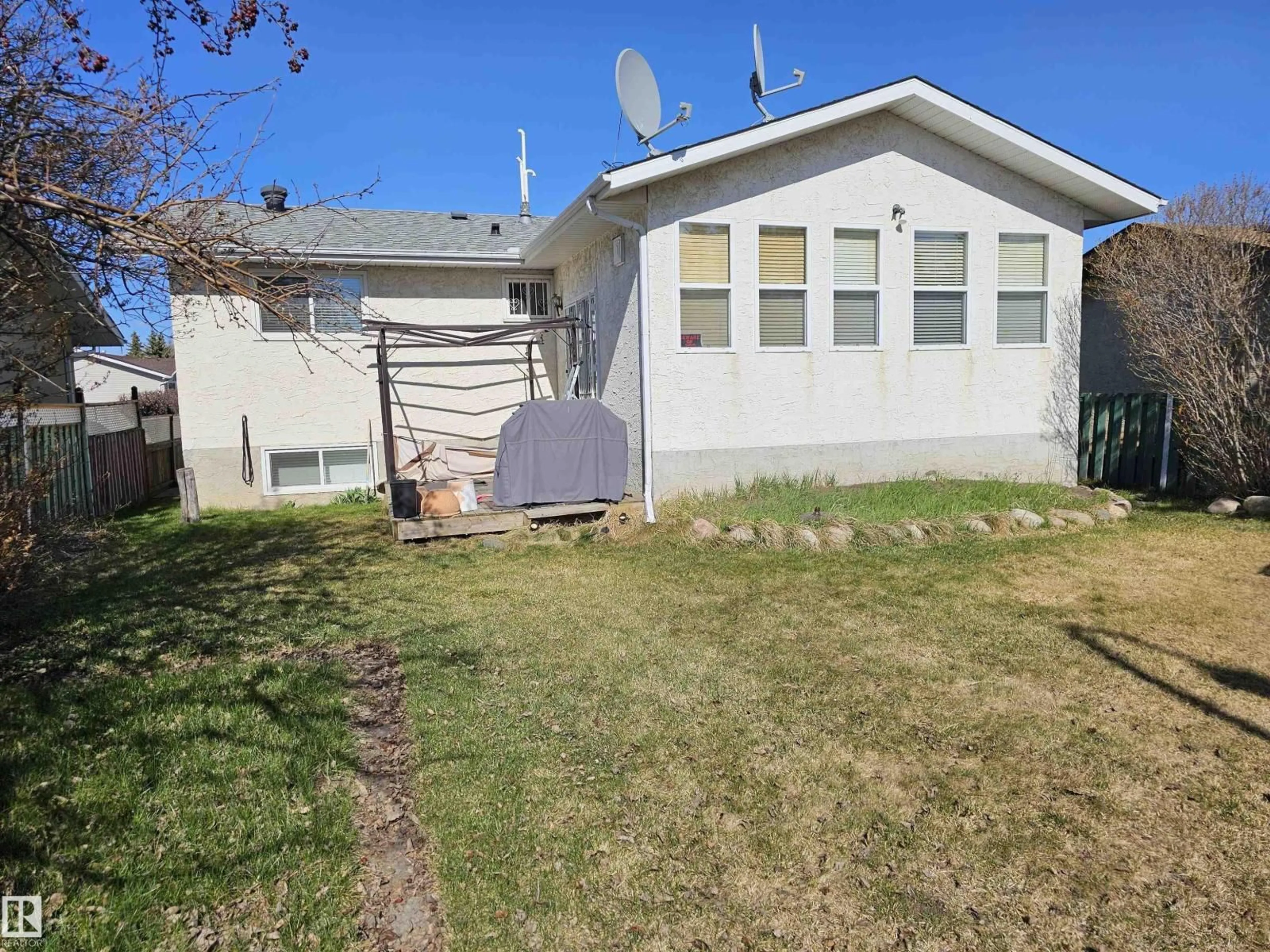 Unknown for 4103 18 AV, Edmonton Alberta T6L3M3