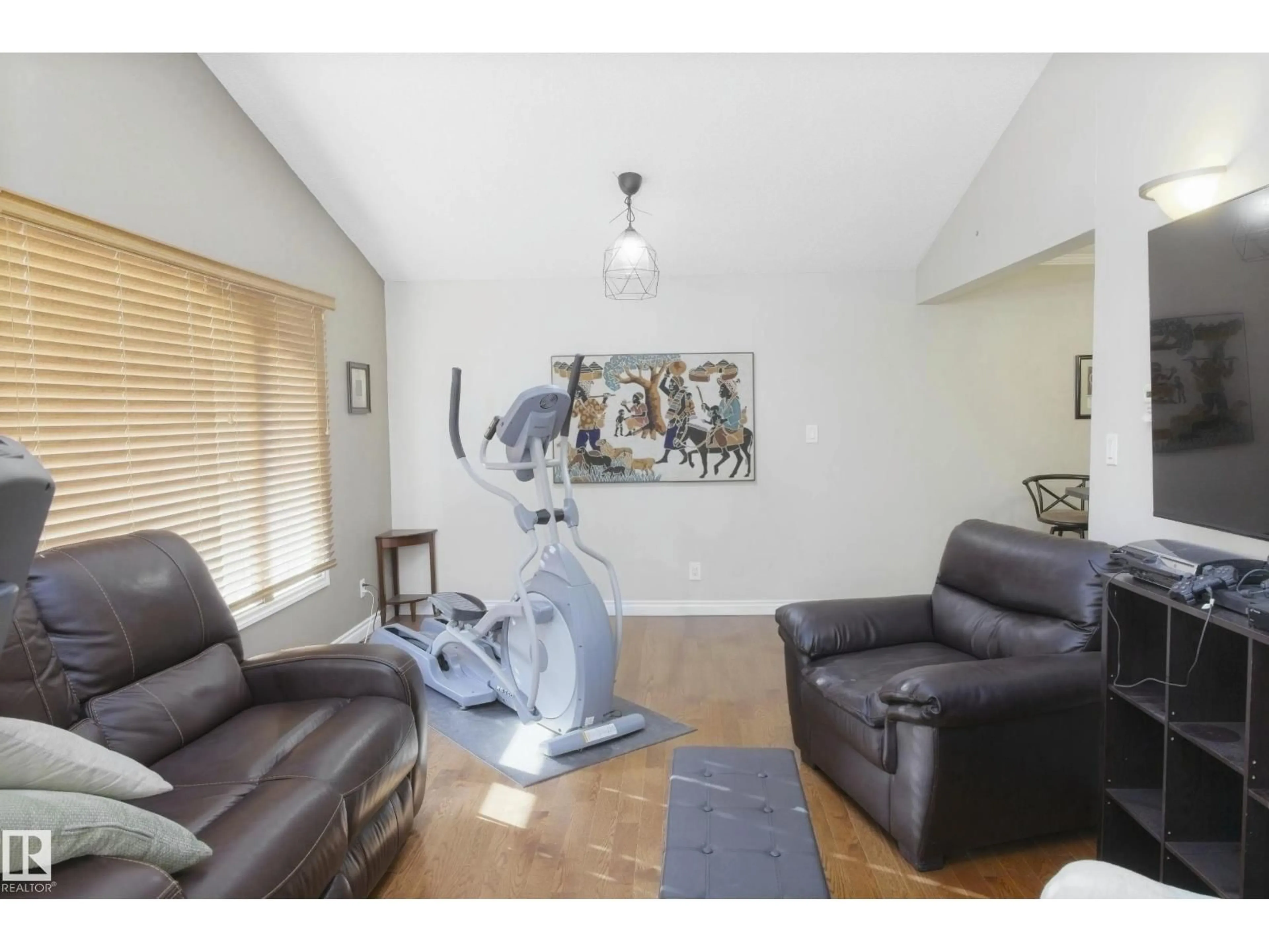 Unknown for 5226 43 ST, Barrhead Alberta T7N1J7