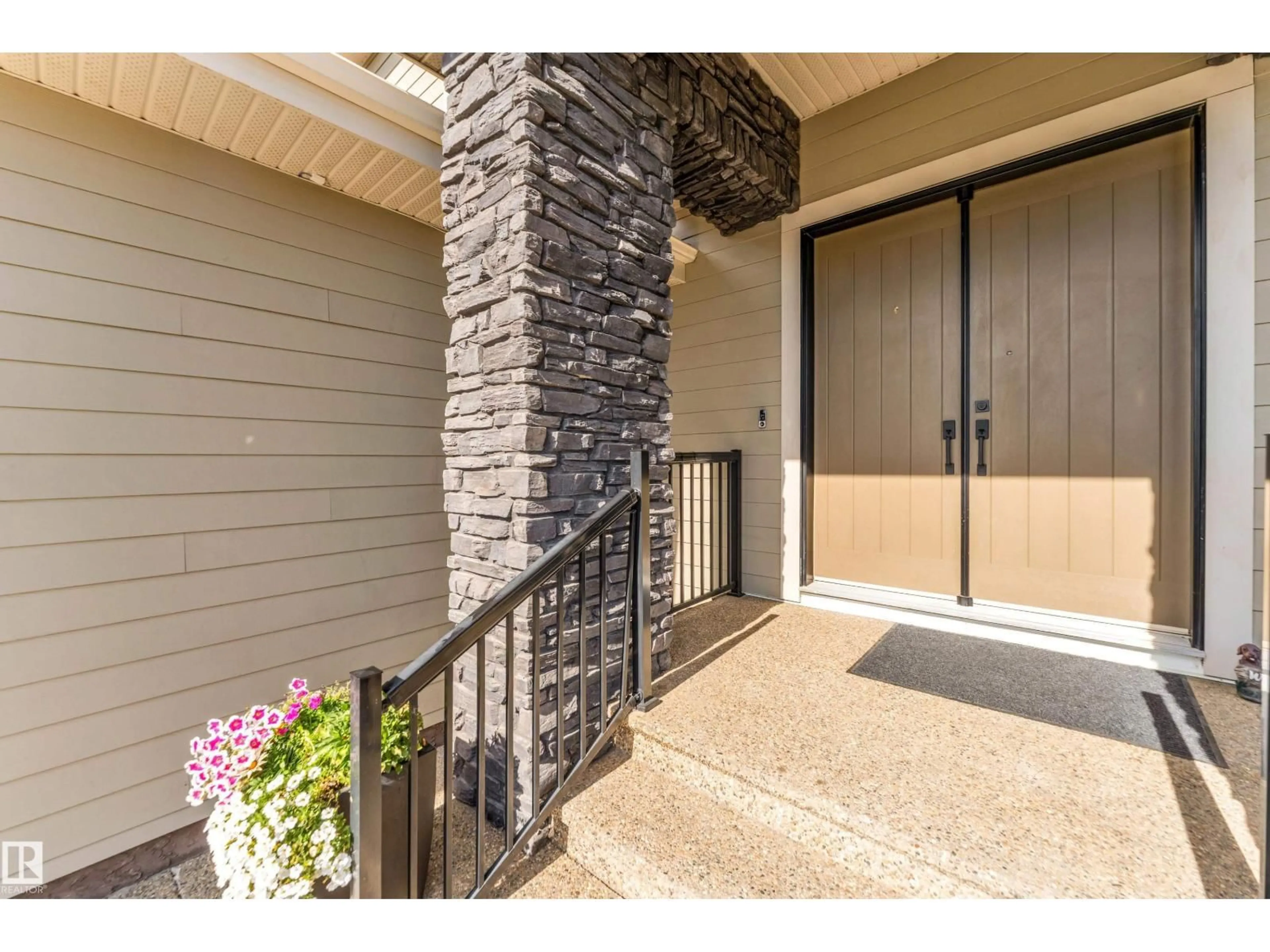 Indoor entryway for 3104 61 AV, Rural Leduc County Alberta T4X0X4