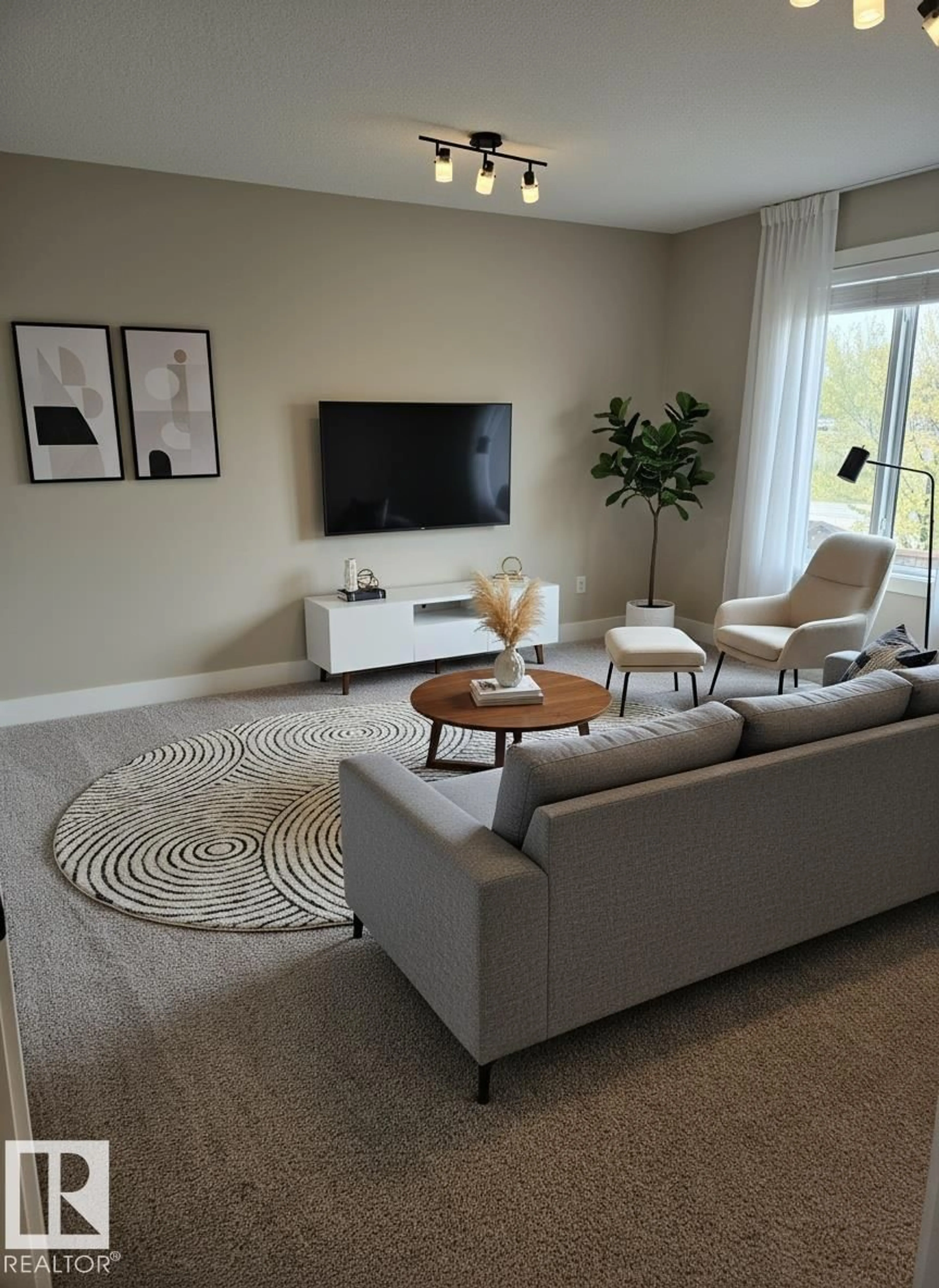 Living room with furniture, unknown for 1036 ALLENDALE CR, Sherwood Park Alberta T8H0X7