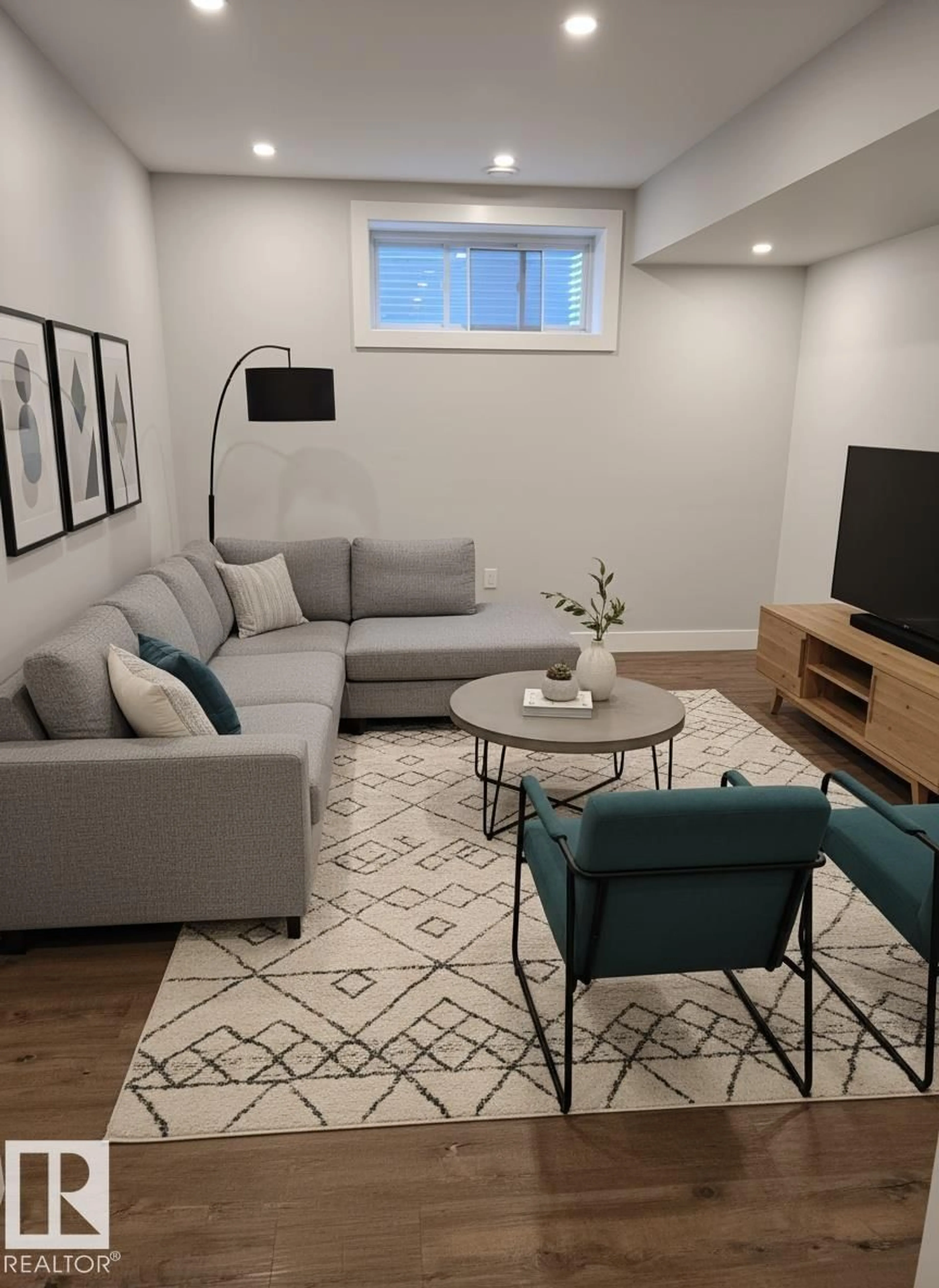 Living room with furniture, unknown for 1036 ALLENDALE CR, Sherwood Park Alberta T8H0X7