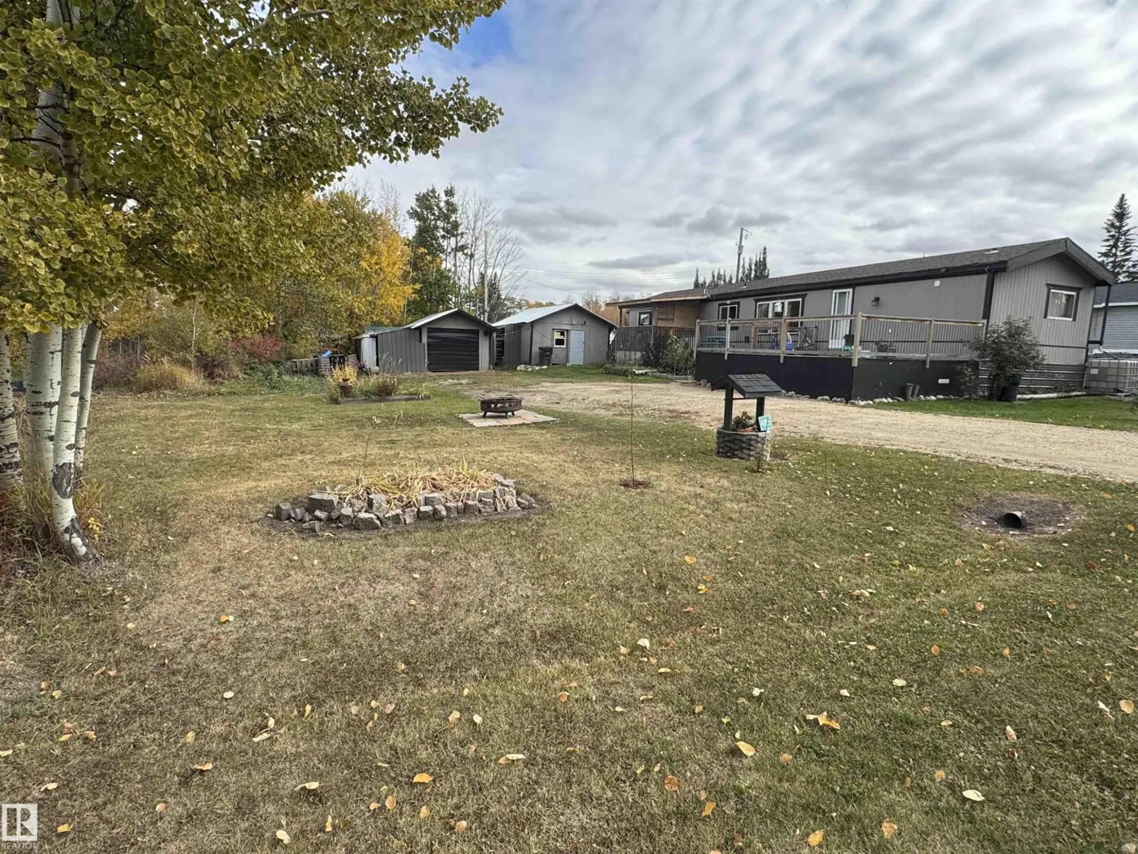 A pic from outside/outdoor area/front of a property/back of a property/a pic from drone, unknown for 4815 50 ST, Busby Alberta T0G0H0