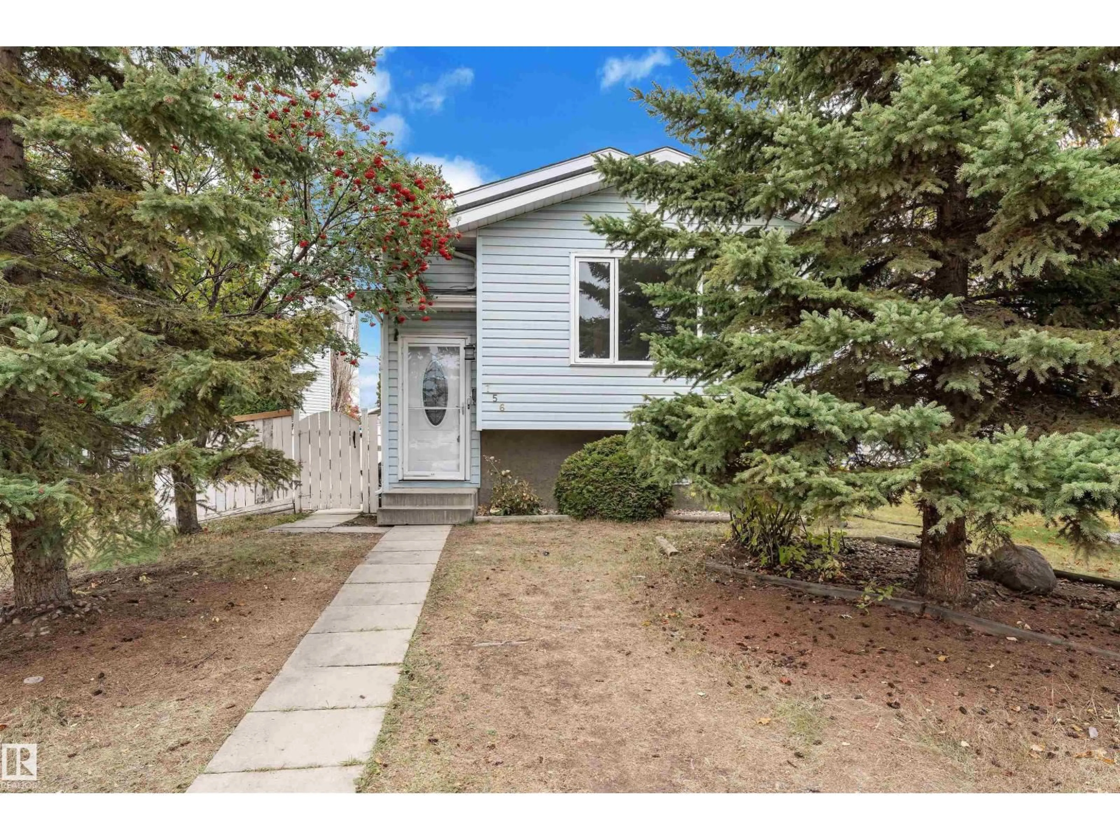 Home with vinyl exterior material, street for 756 JOHNS RD, Edmonton Alberta T6L6P2
