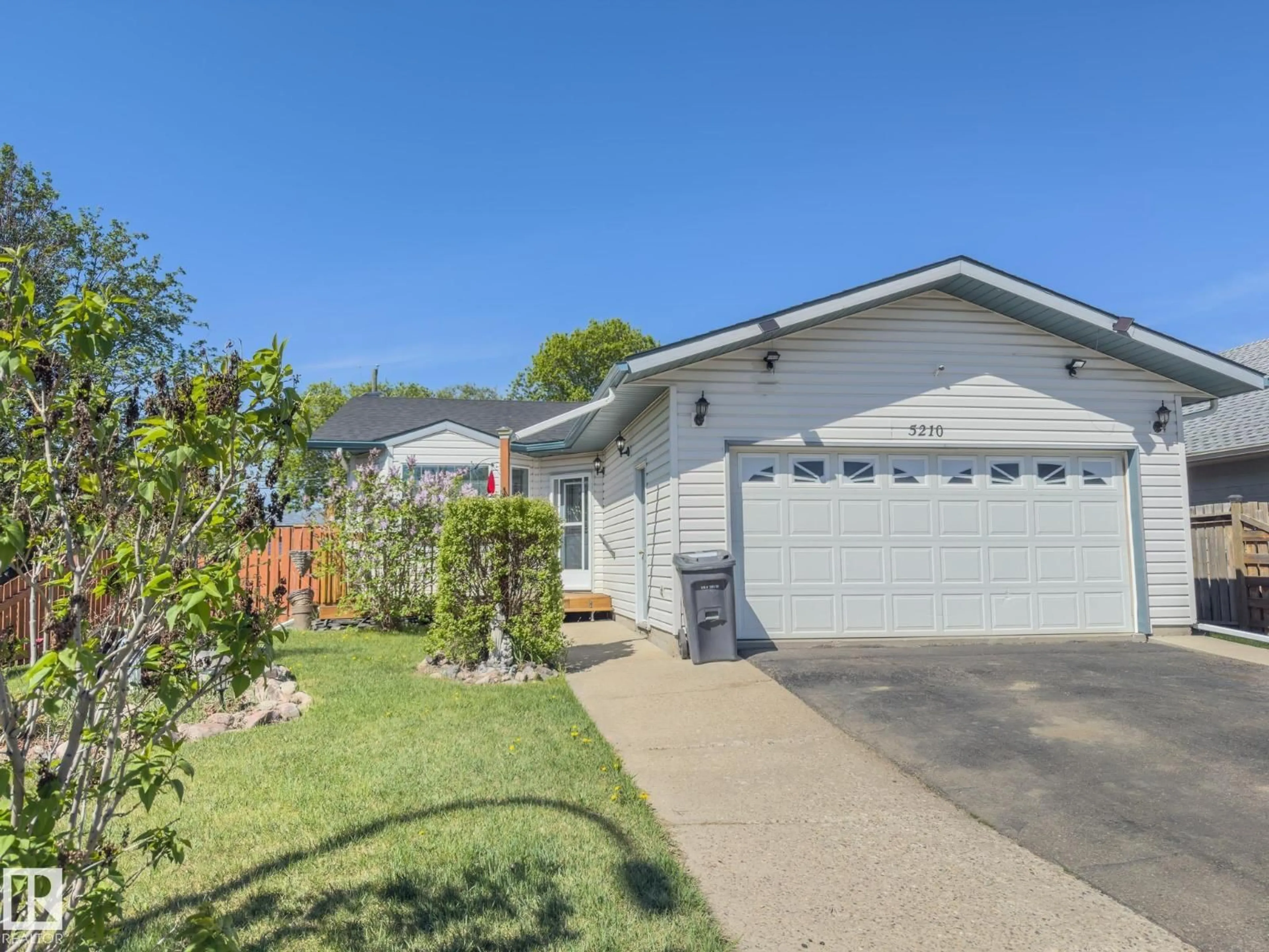 Home with vinyl exterior material, street for 5210 50 ST, Cold Lake Alberta T9M1C9