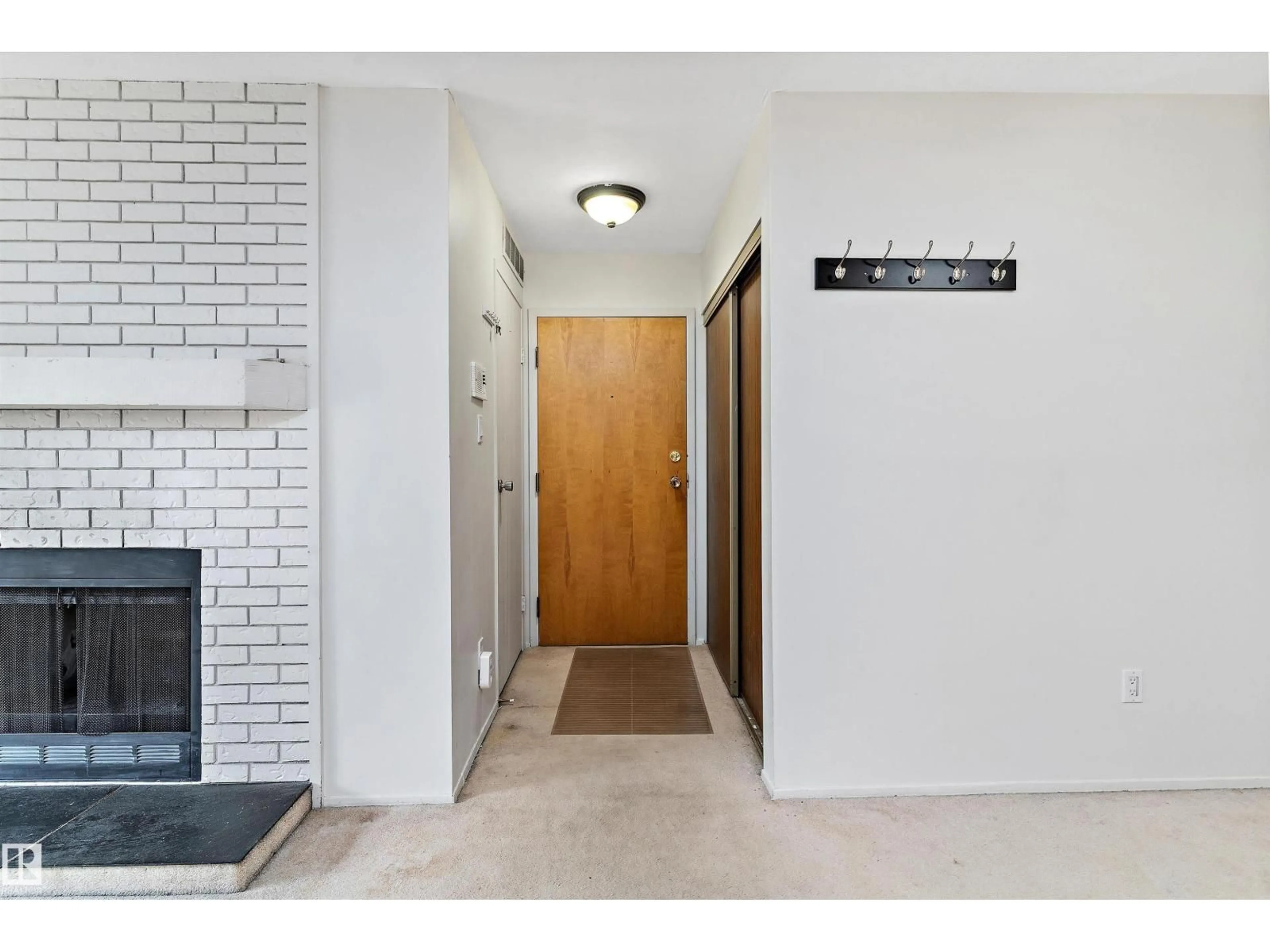 Indoor entryway for 105 - 105 ALPINE PL, St. Albert Alberta T8N3Y2