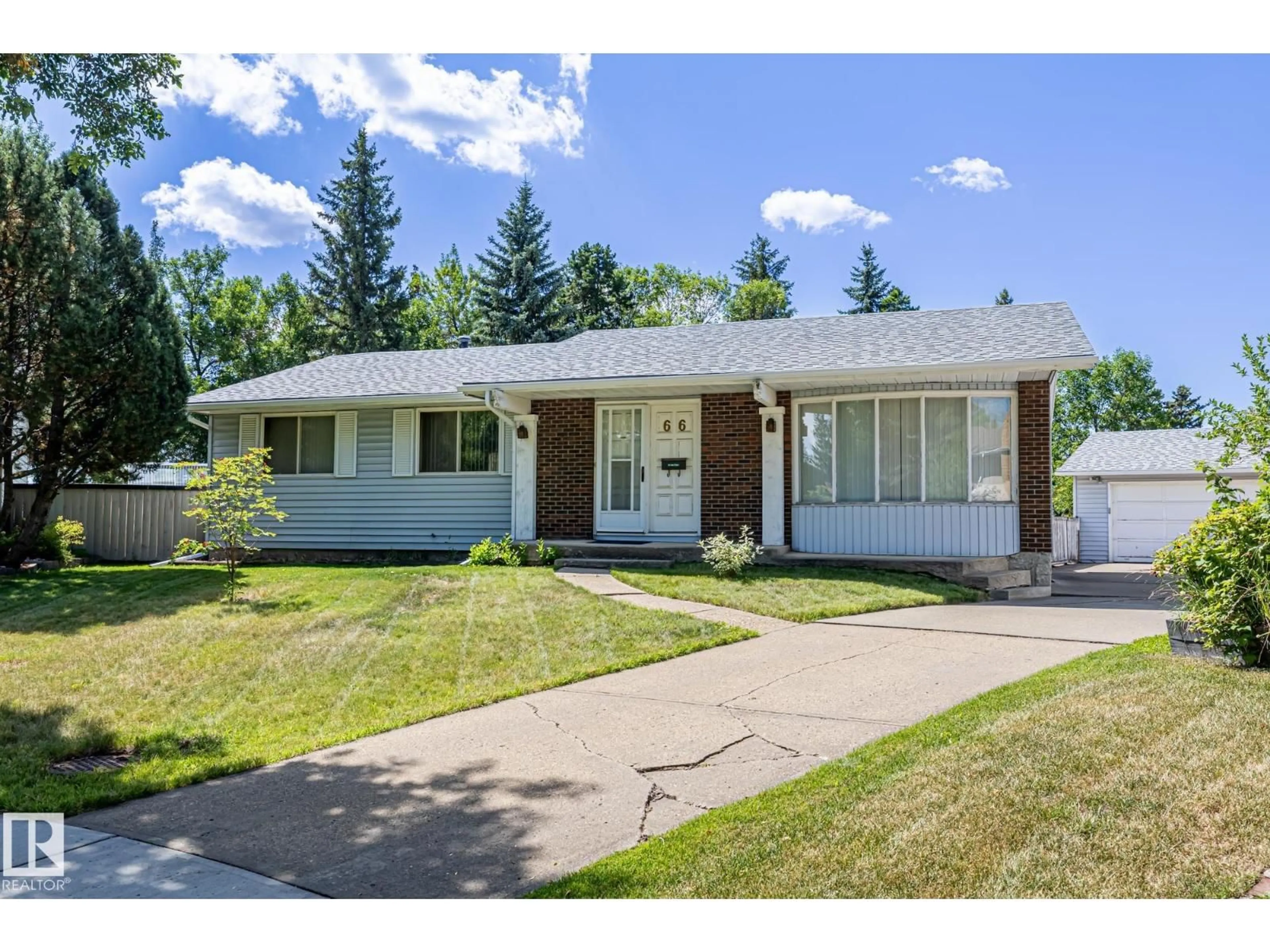 Home with vinyl exterior material, street for 66 GREER CR, St. Albert Alberta T8N1T8